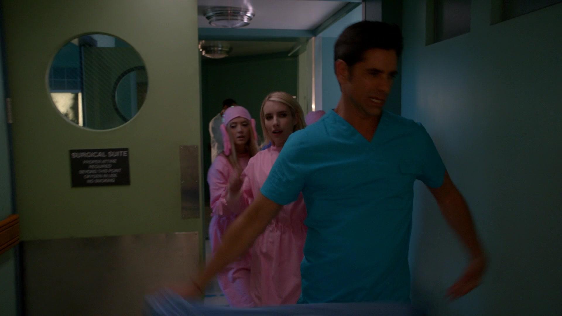 Scream_Queens_2015_S02E09_1080p_005215.jpg