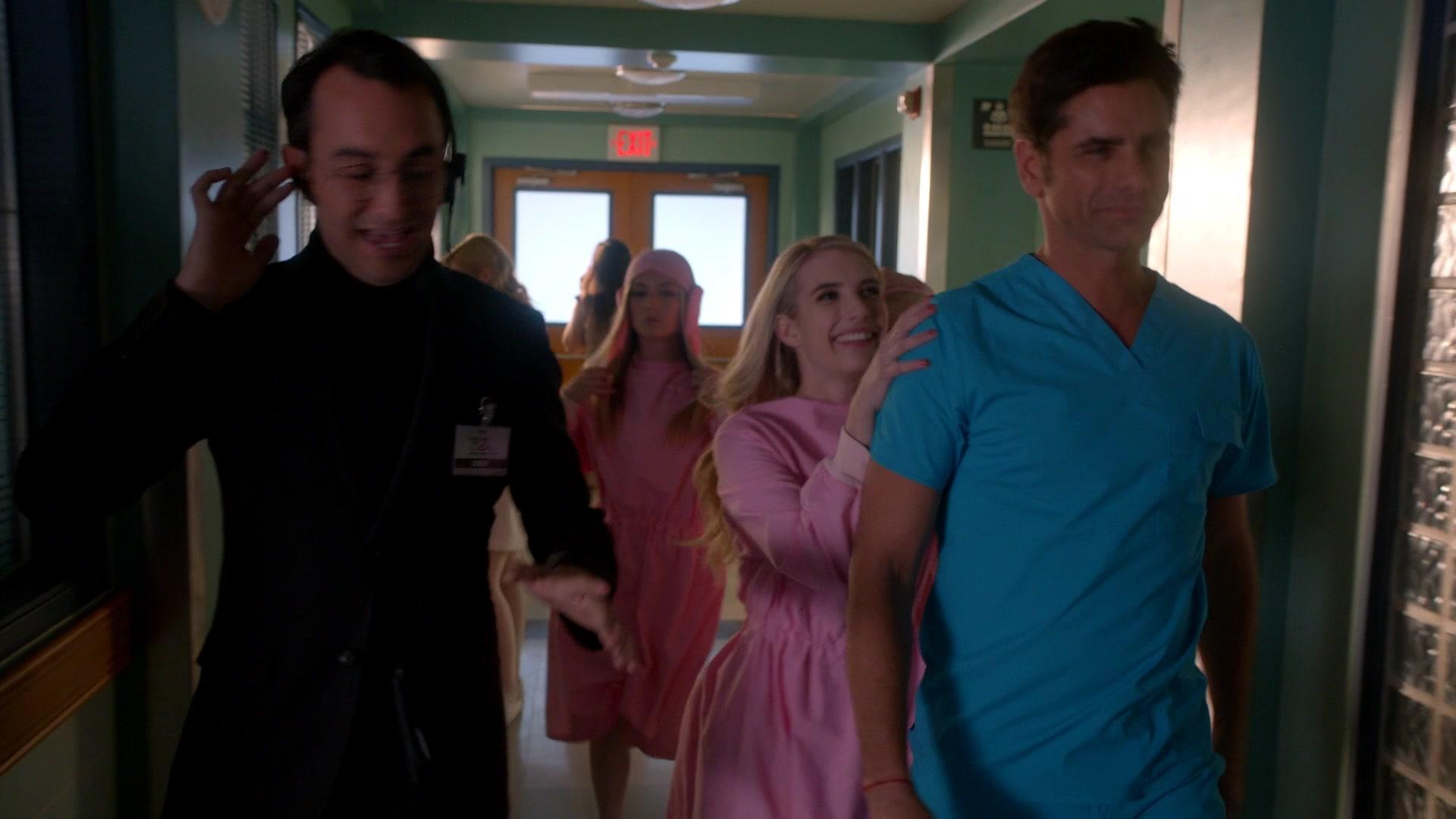 Scream_Queens_2015_S02E09_1080p_005229.jpg