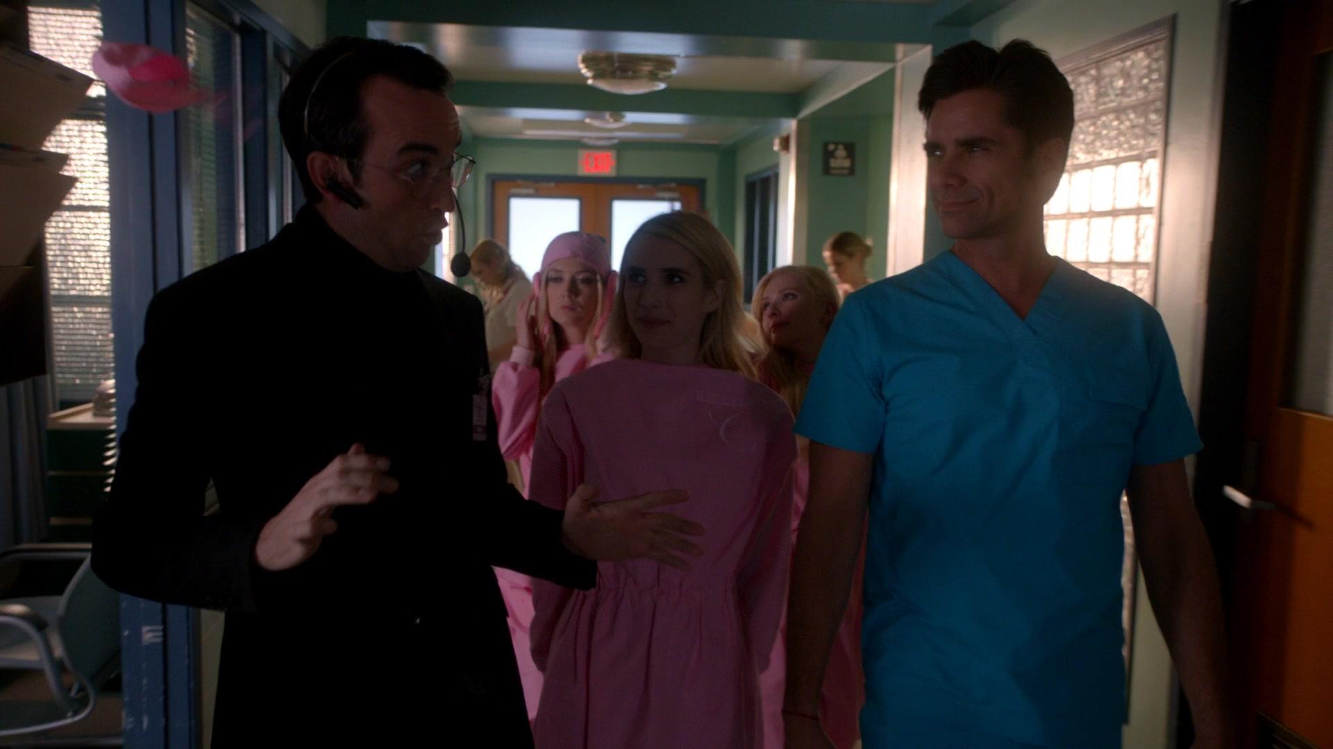 Scream_Queens_2015_S02E09_1080p_005233.jpg