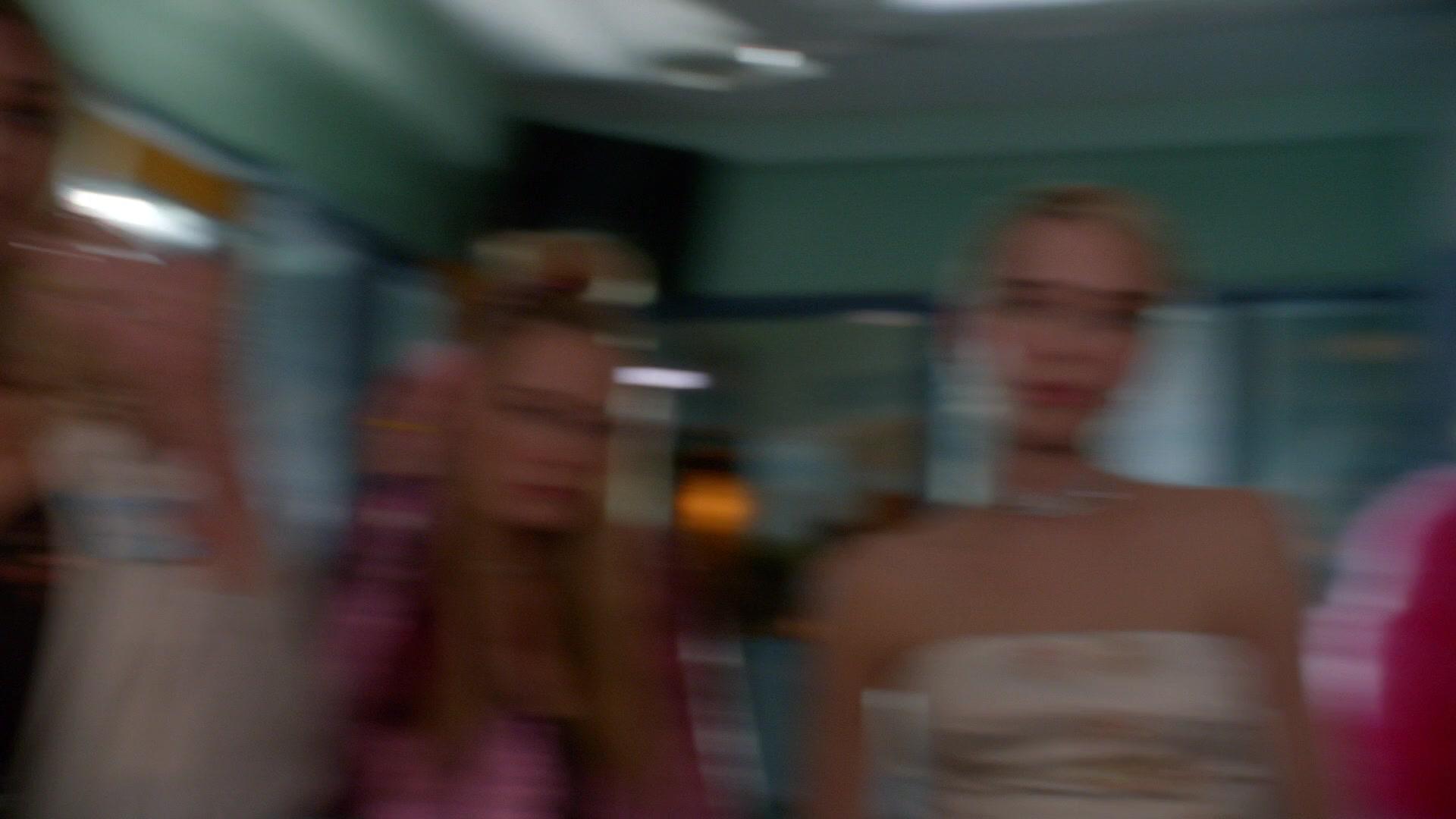 Scream_Queens_2015_S02E09_1080p_005816.jpg