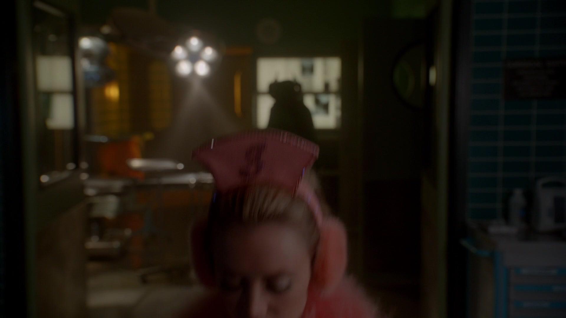 Scream_Queens_2015_S02E10_1080p_000277.jpg