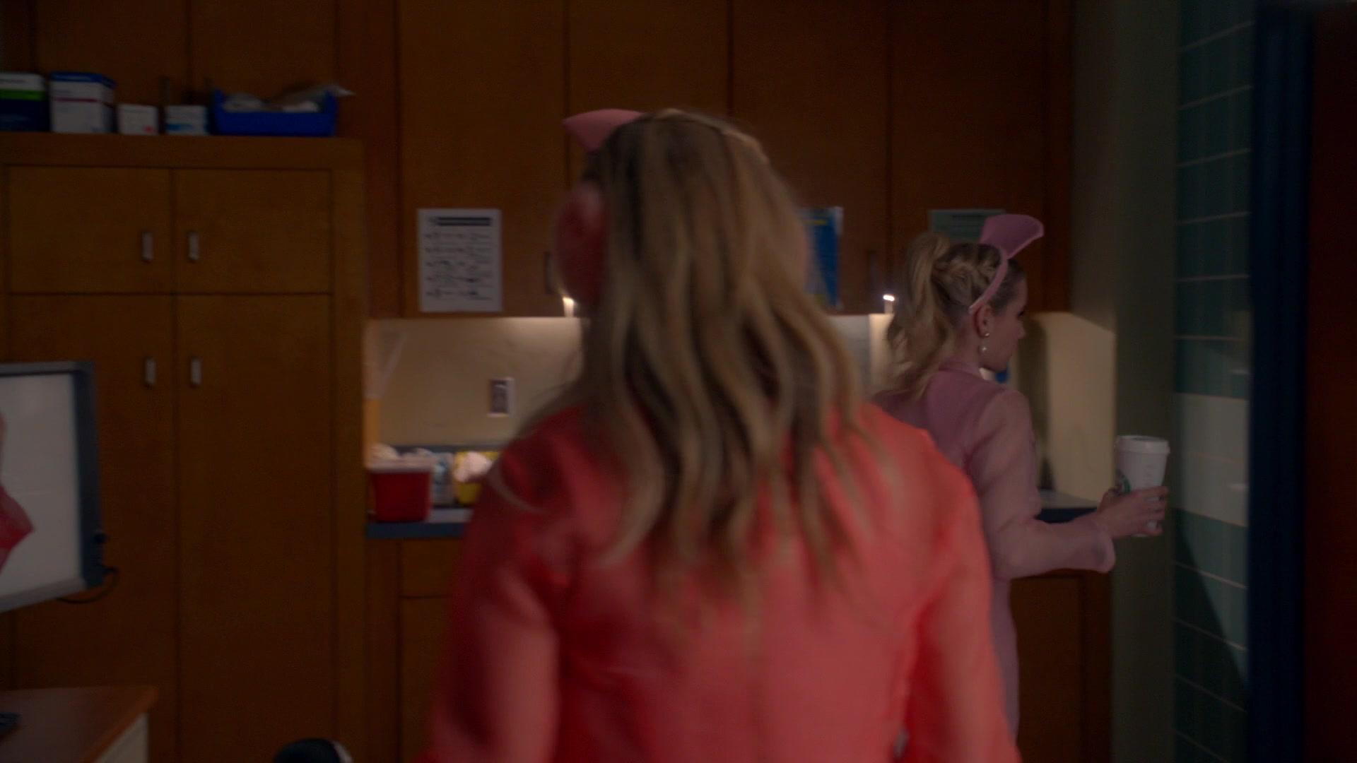 Scream_Queens_2015_S02E10_1080p_002868.jpg