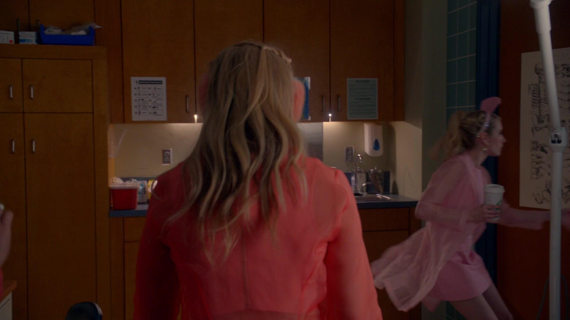 Scream_Queens_2015_S02E10_1080p_002869.jpg