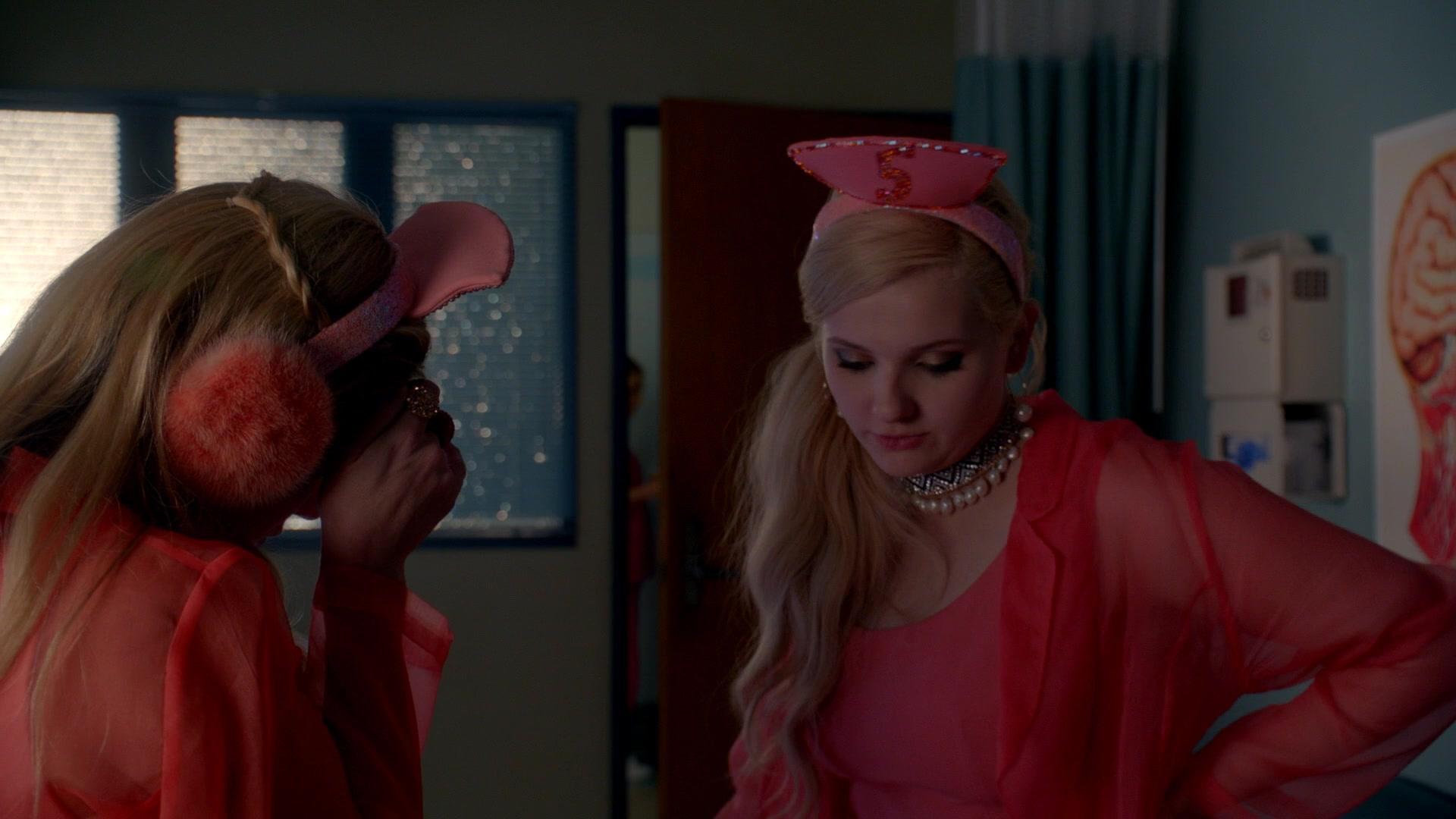 Scream_Queens_2015_S02E10_1080p_003091.jpg