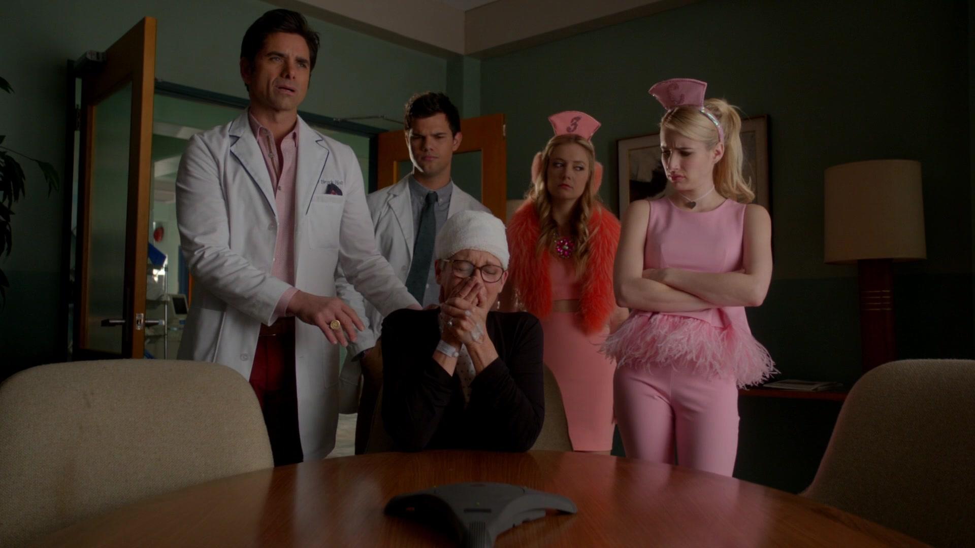 Scream_Queens_2015_S02E10_1080p_003787.jpg