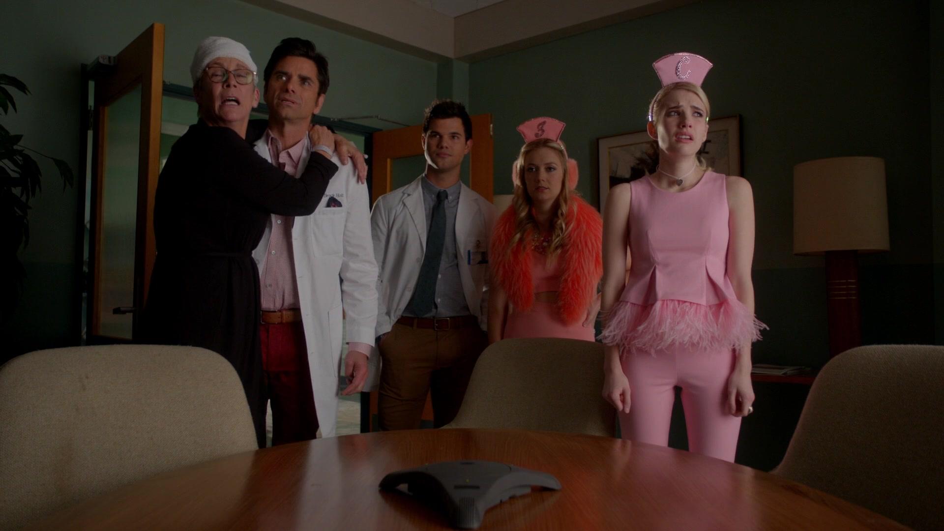 Scream_Queens_2015_S02E10_1080p_003842.jpg