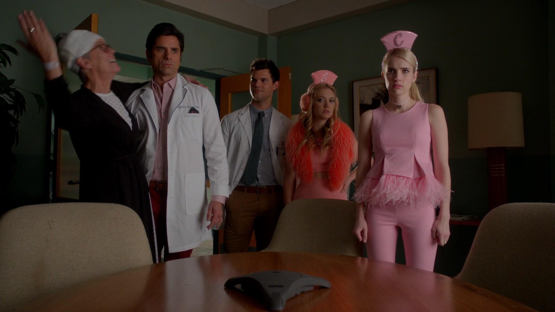 Scream_Queens_2015_S02E10_1080p_003856.jpg