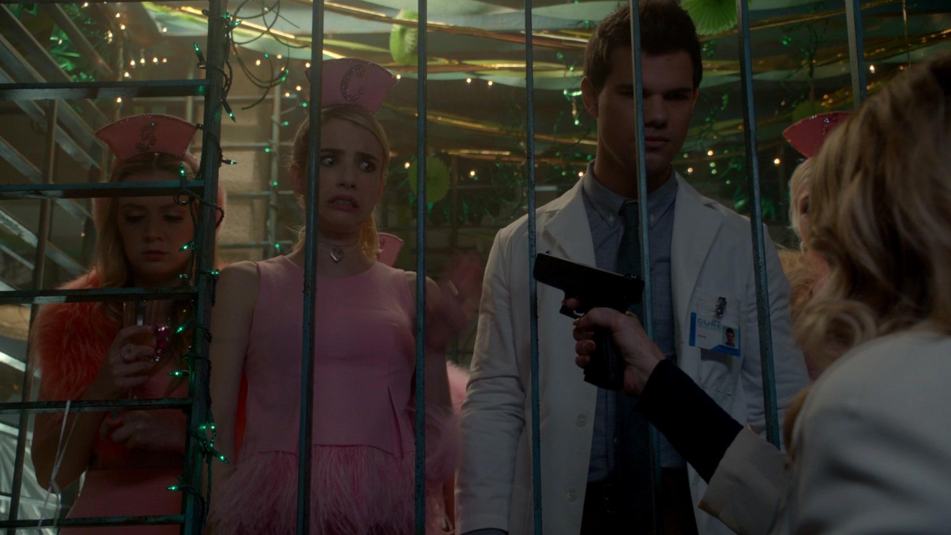 Scream_Queens_2015_S02E10_1080p_004396.jpg
