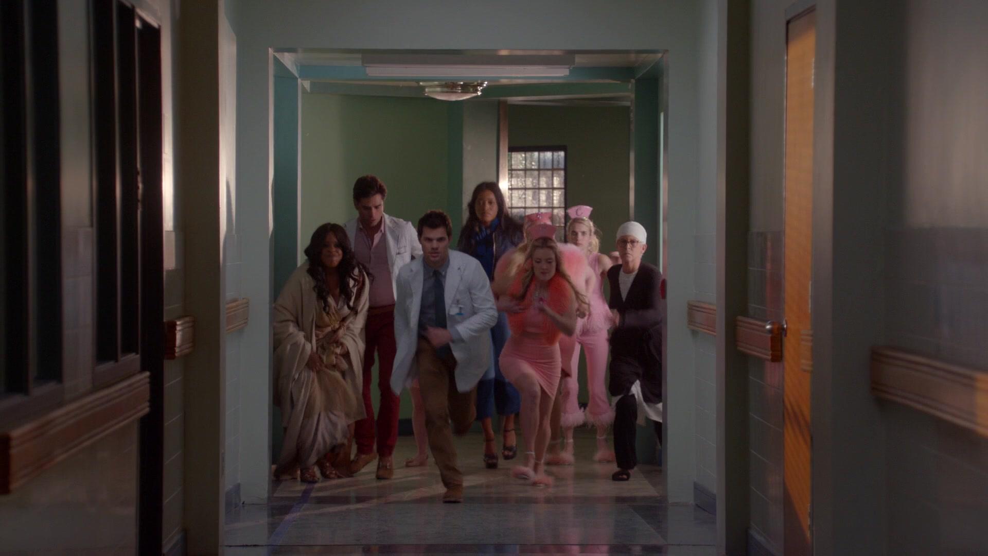 Scream_Queens_2015_S02E10_1080p_004709.jpg