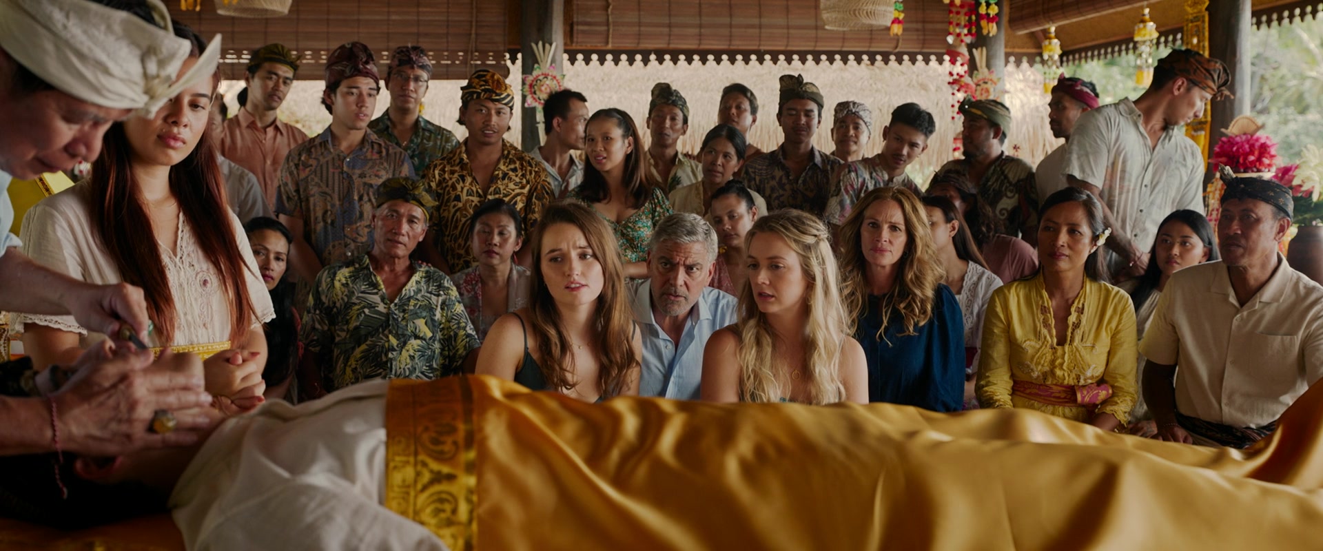 Ticket_to_Paradise_2022_1080p_IHBL_006956.jpg