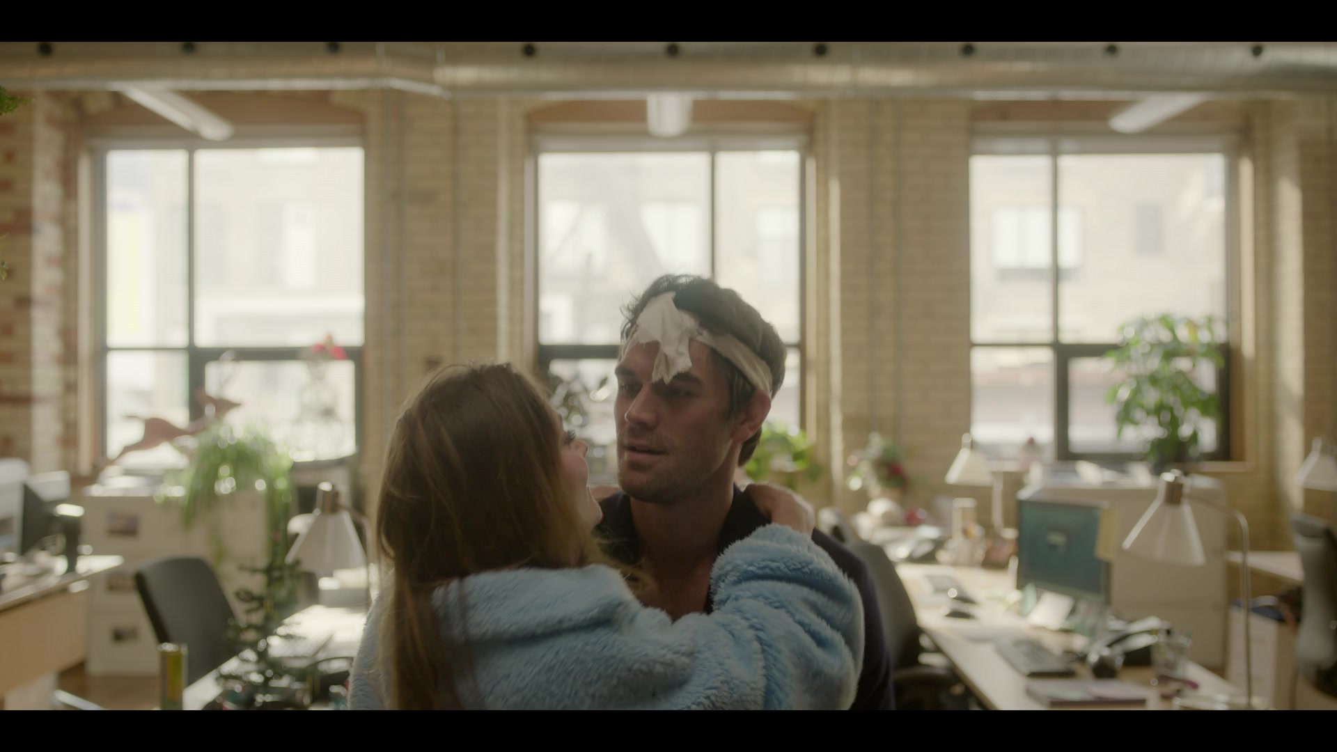 A_Very_Jonas_Christmas_Movie_2025_1080p_IHBL_010021.jpg