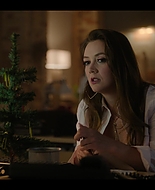 A_Very_Jonas_Christmas_Movie_2025_1080p_IHBL_006252.jpg