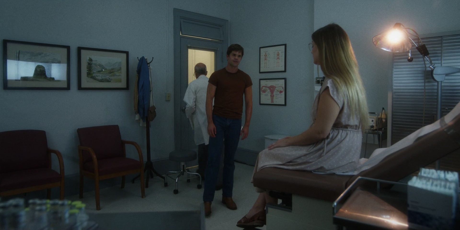 American_Horror_Story_S11E05_Bad_Fortune_1080p_IHBL_002750.jpg