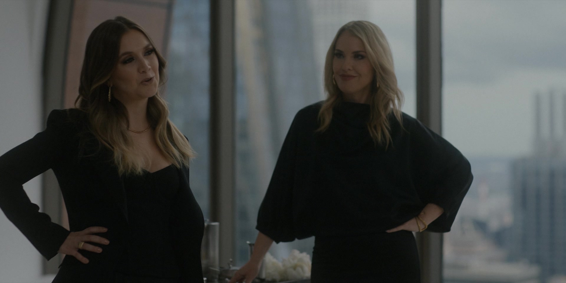 American_Horror_Story_S12E04_Vanishing_Twin_1080p_IHBL_001858.jpg