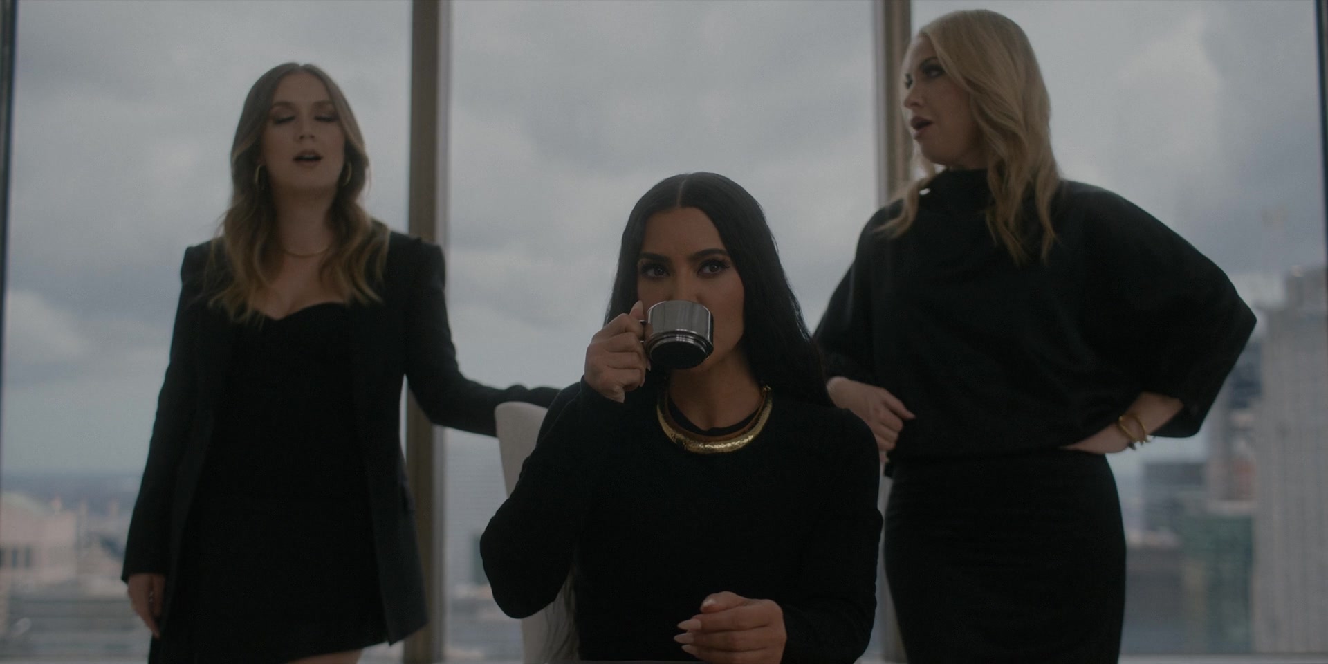 American_Horror_Story_S12E04_Vanishing_Twin_1080p_IHBL_001967.jpg