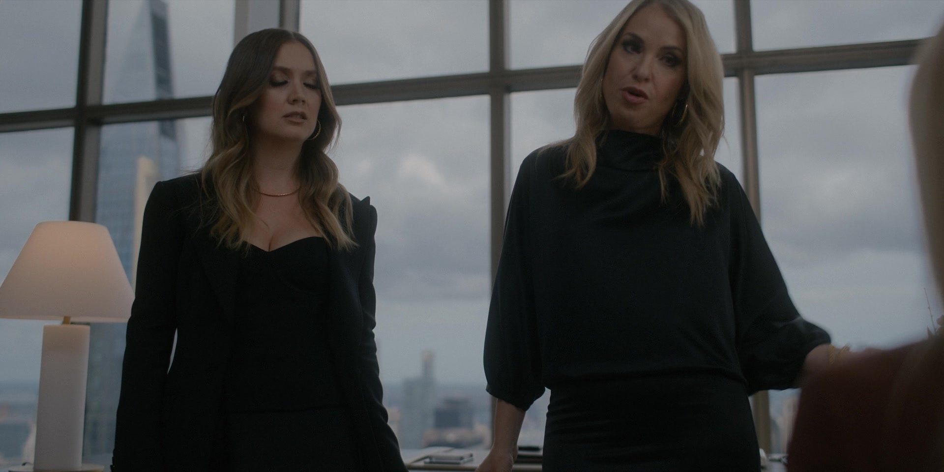 American_Horror_Story_S12E04_Vanishing_Twin_1080p_IHBL_001993.jpg