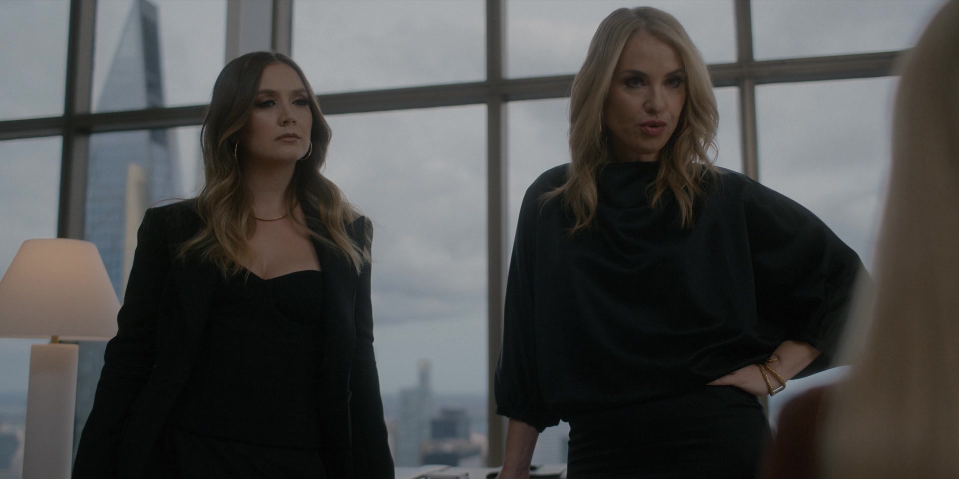 American_Horror_Story_S12E04_Vanishing_Twin_1080p_IHBL_002033.jpg