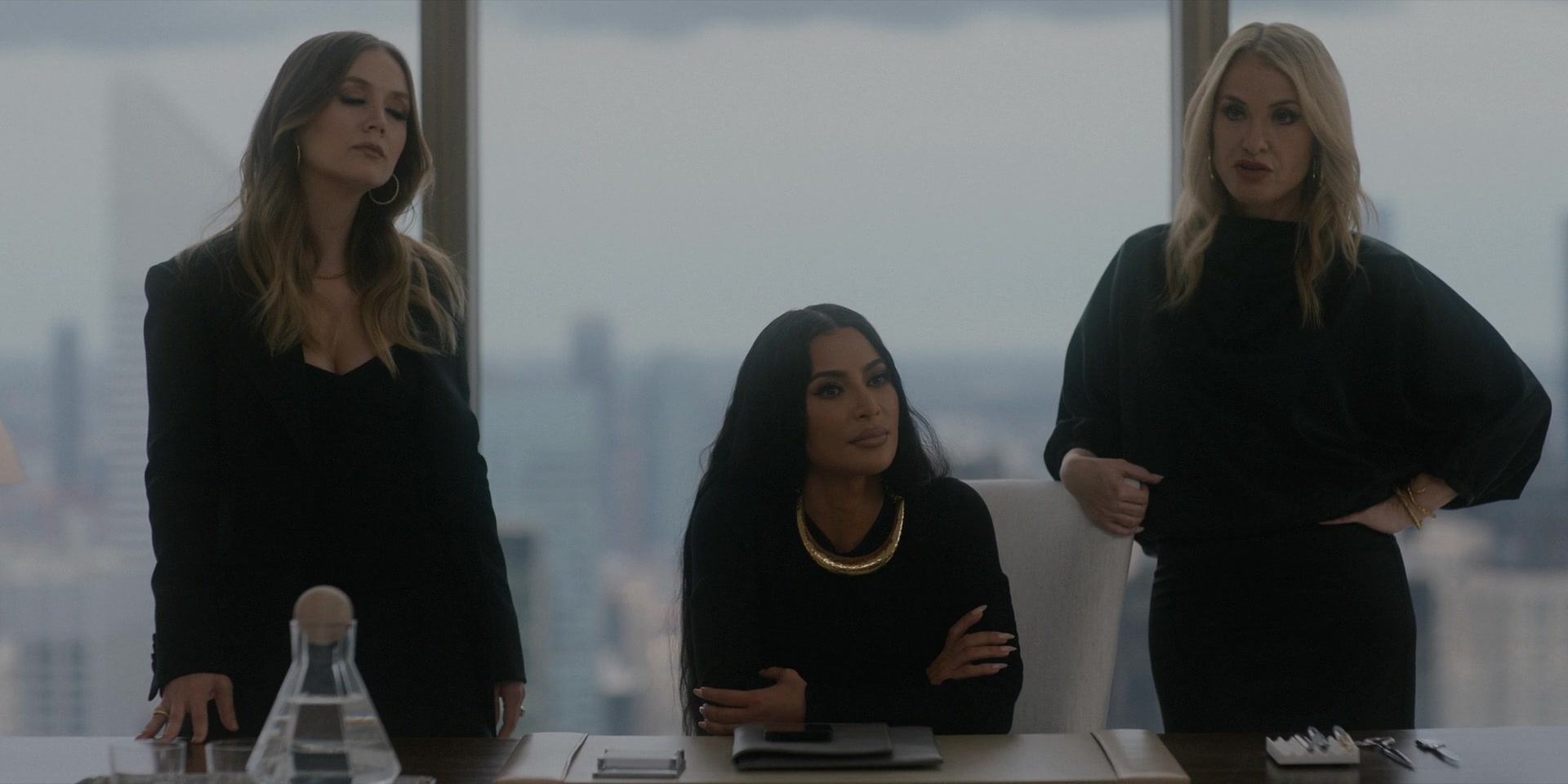 American_Horror_Story_S12E04_Vanishing_Twin_1080p_IHBL_002120.jpg