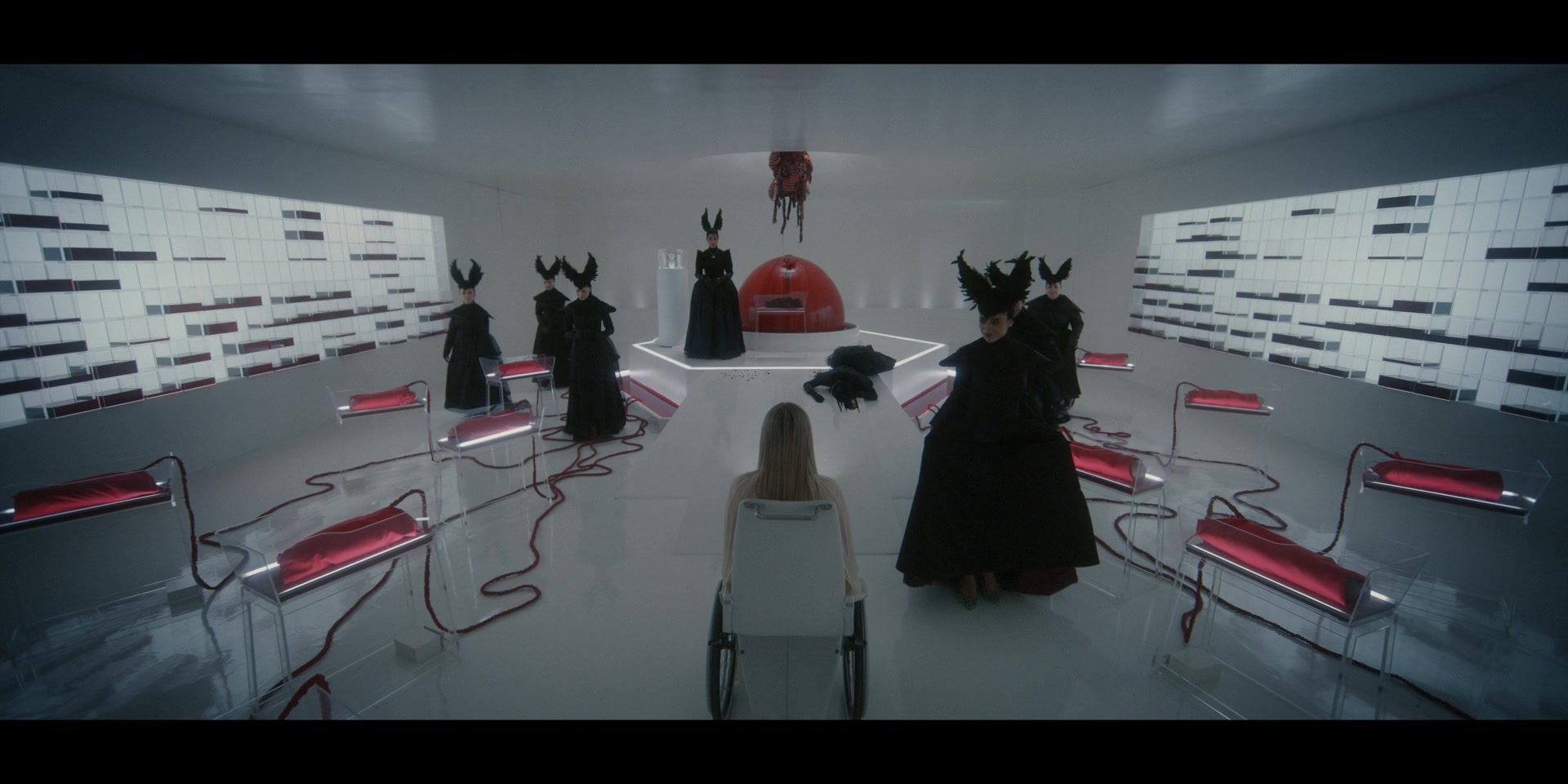 American_Horror_Story_S12E09_The_Auteur_1080p_IHBL_002778.jpg American_Horror_Story_S12E09_The_Auteur_1080p_IHBL_002778.jpg