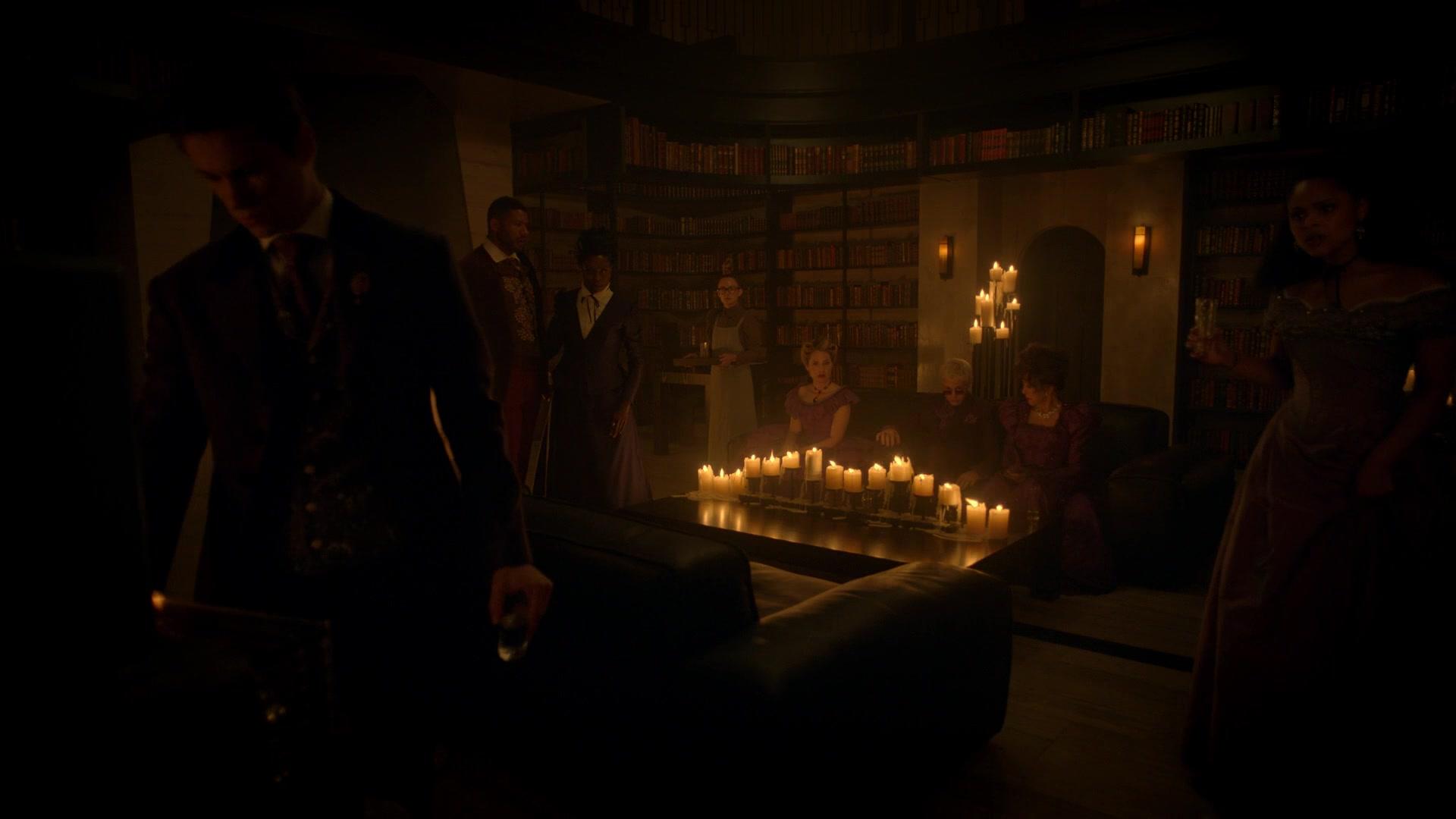 American_Horror_Story_S08E01_1080p_BluRay__5350.jpg American_Horror_Story_S08E01_1080p_BluRay__5350.jpg
