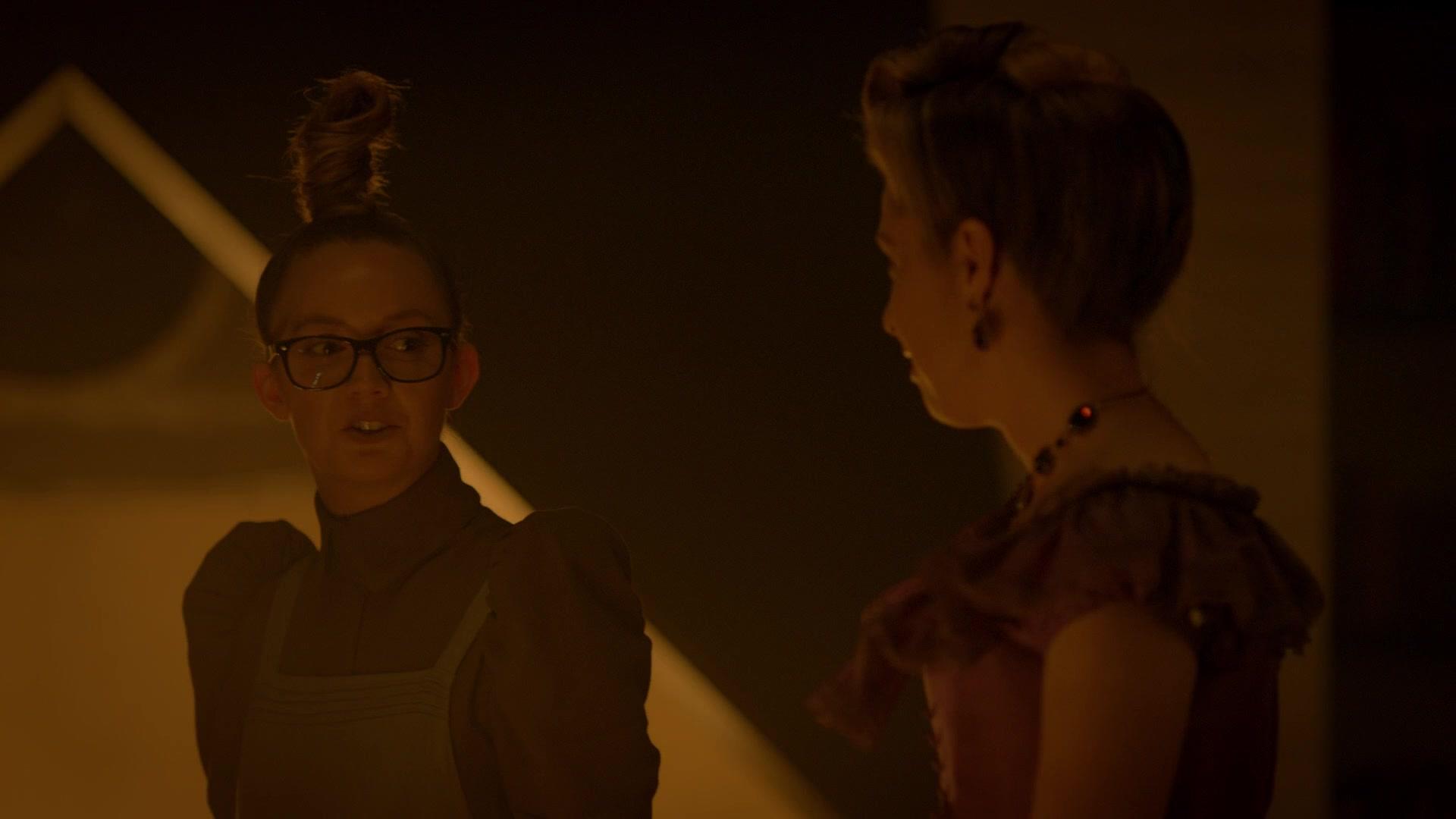 American_Horror_Story_S08E01_1080p_BluRay__5428.jpg American_Horror_Story_S08E01_1080p_BluRay__5428.jpg