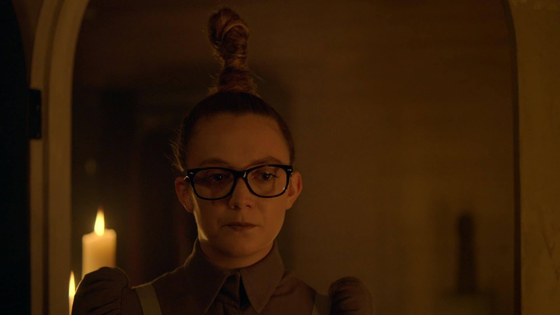 American_Horror_Story_S08E03_1080p_BluRay__3437.jpg