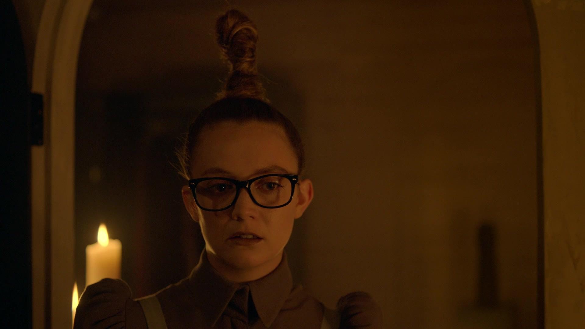 American_Horror_Story_S08E03_1080p_BluRay__3450.jpg American_Horror_Story_S08E03_1080p_BluRay__3450.jpg