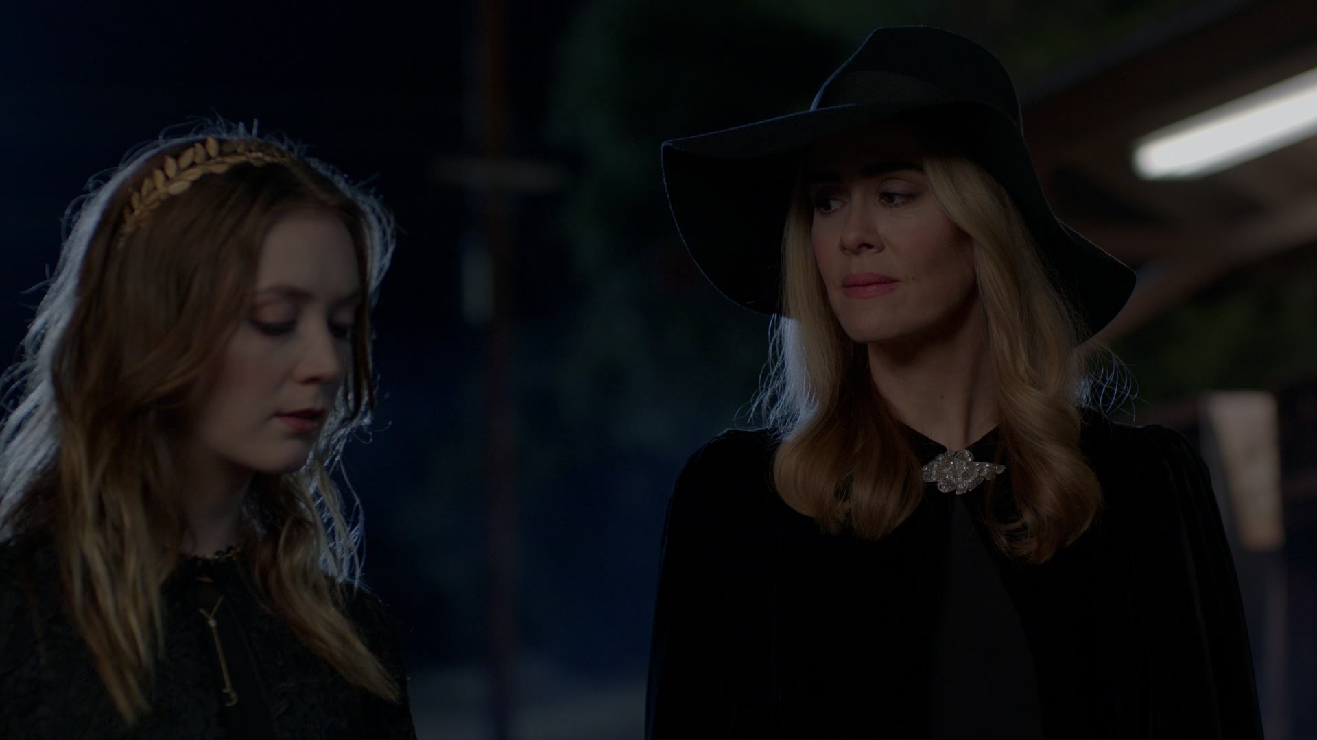 American_Horror_Story_S08_E07_Traitor_1080pBluRay_004521.jpg American_Horror_Story_S08_E07_Traitor_1080pBluRay_004521.jpg
