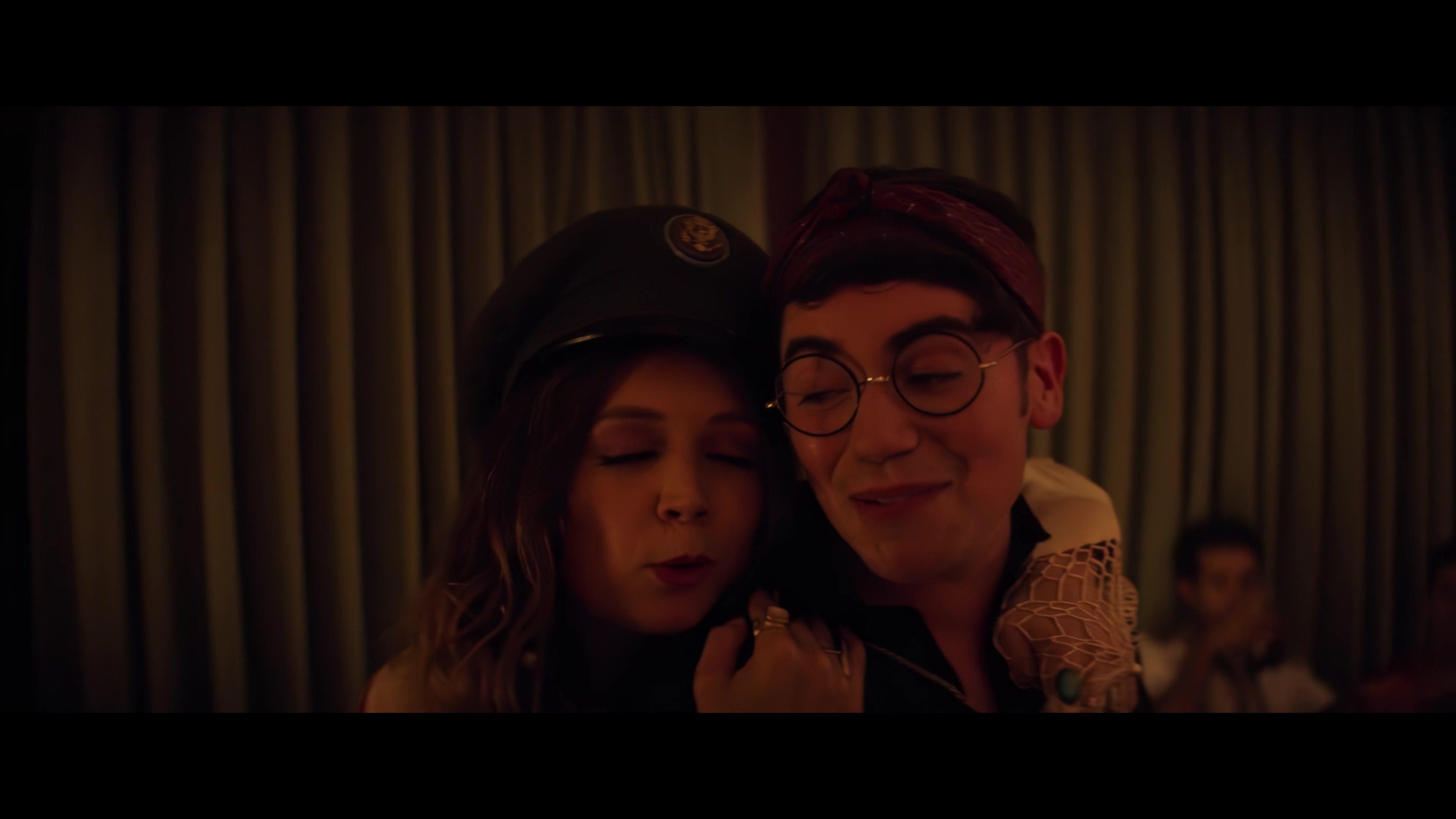 Booksmart_BillieScenes_IHBL_1139.jpg Booksmart_BillieScenes_IHBL_1139.jpg