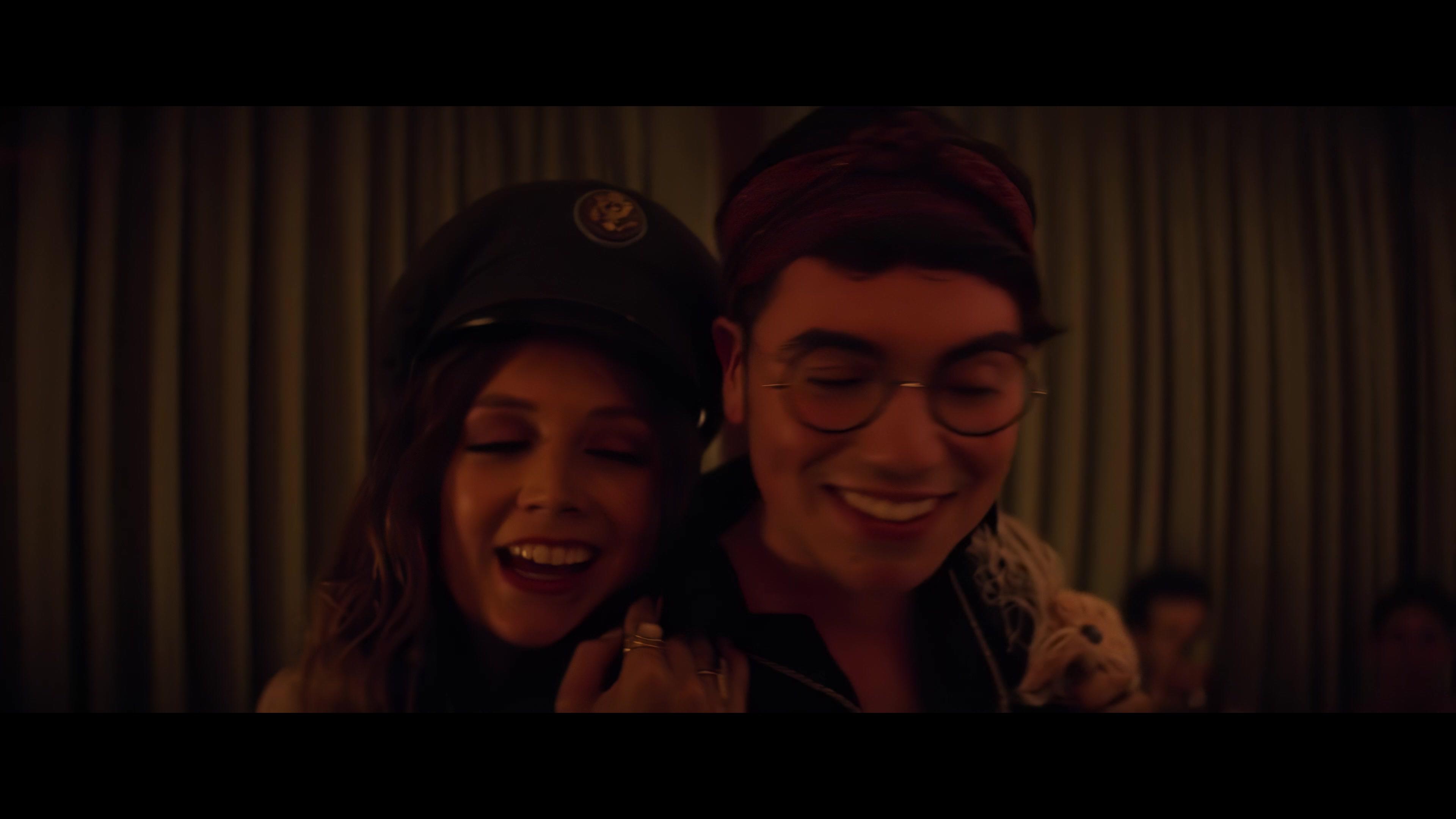 Booksmart_BillieScenes_IHBL_1141.jpg Booksmart_BillieScenes_IHBL_1141.jpg
