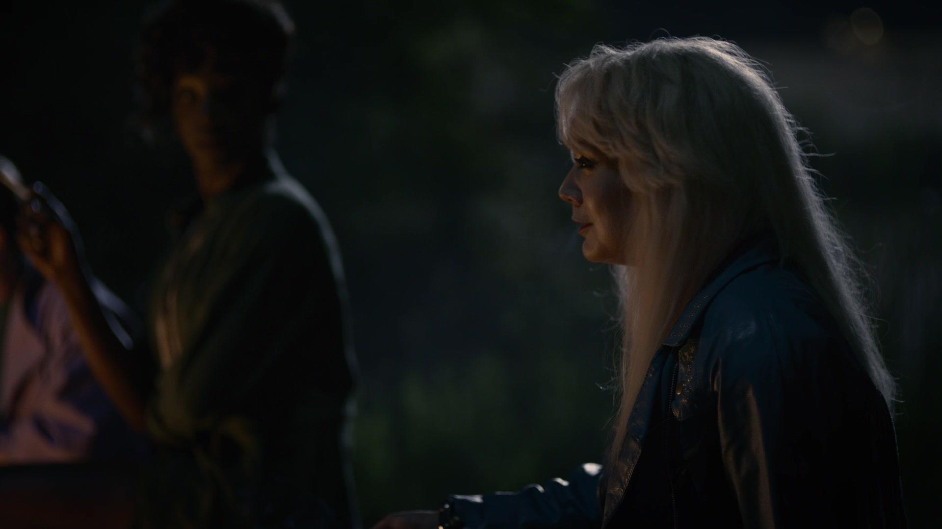 American_Horror_Story_S09E01_Camp_Redwood_1080p_3205.jpg