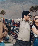 Filename=iheartbillielourd_thatfriend_posters_stills_28129.jpg
Filesize=99KiB
Dimensions=980x551
Date added=May 17, 2026 iheartbillielourd_thatfriend_posters_stills_28129.jpg