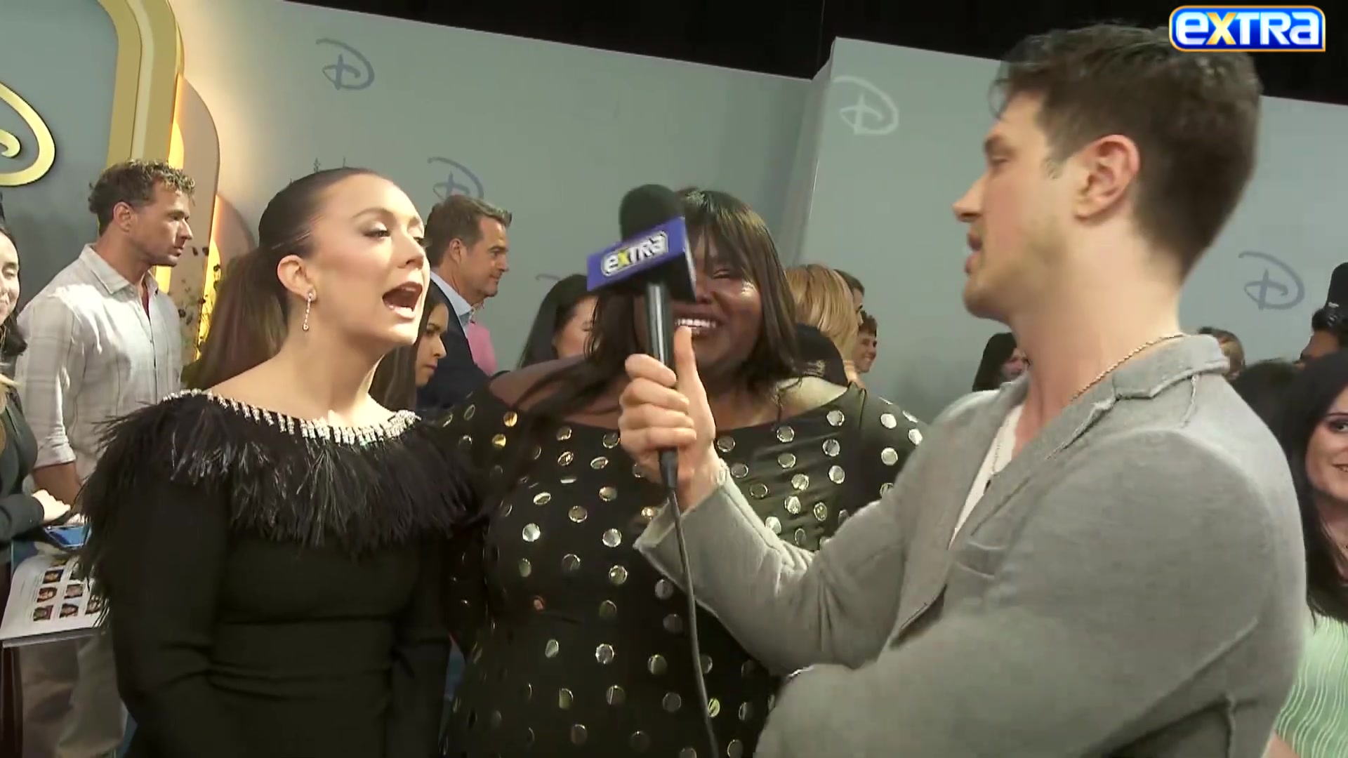 iheartbillielourd_extratv_000096.jpg iheartbillielourd_extratv_000096.jpg