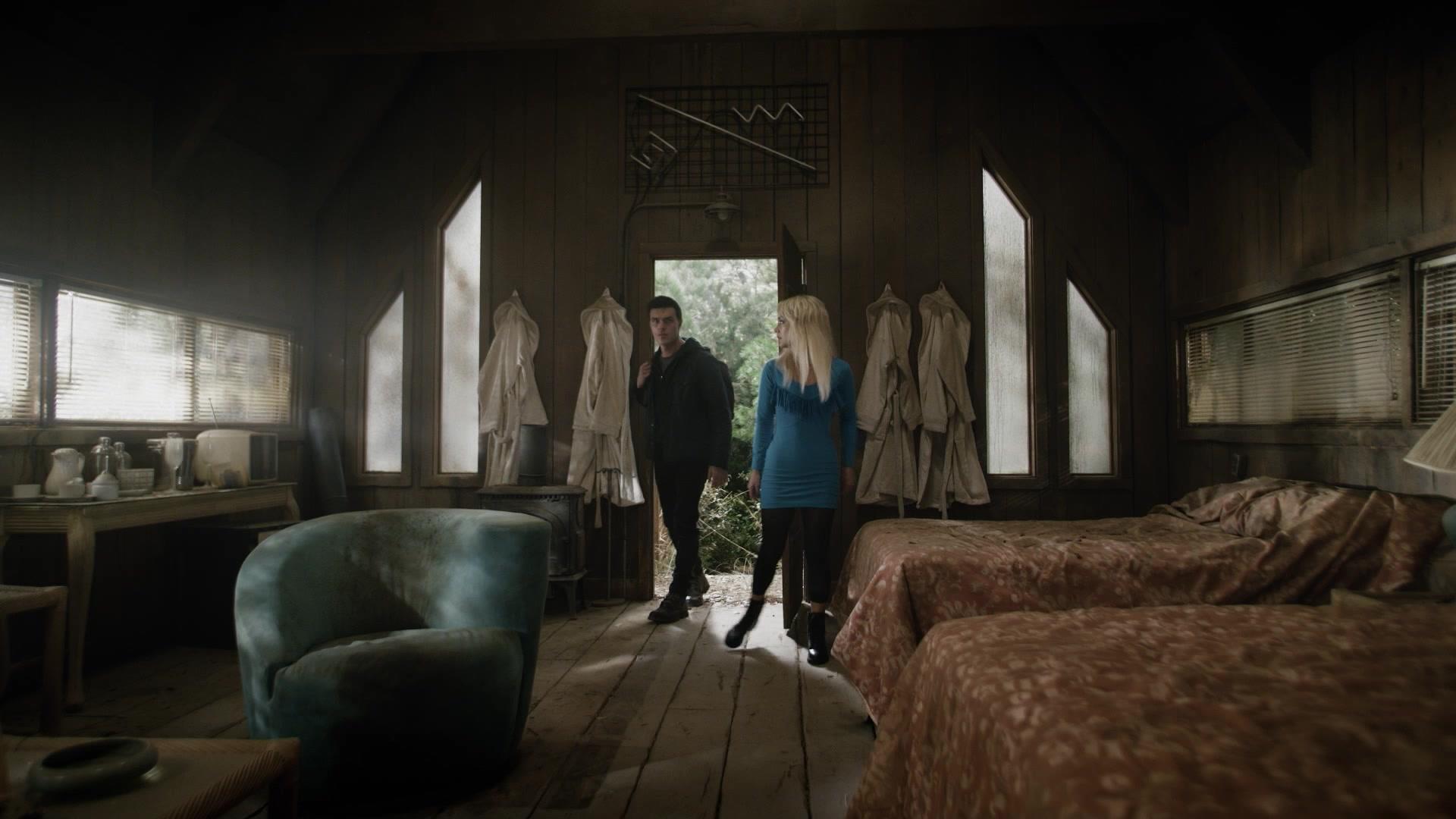 American_Horror_Story_S09E09_1080p__0841.jpg American_Horror_Story_S09E09_1080p__0841.jpg