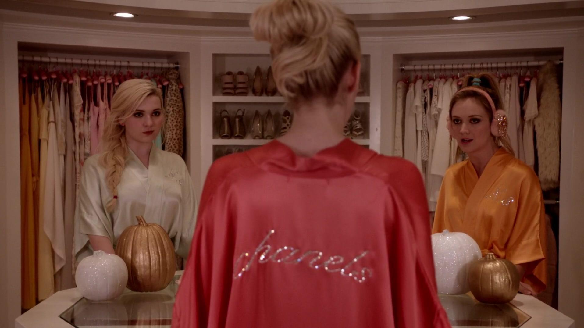 Scream_Queens_2015_S01E04_Haunted_House_2368.jpg
