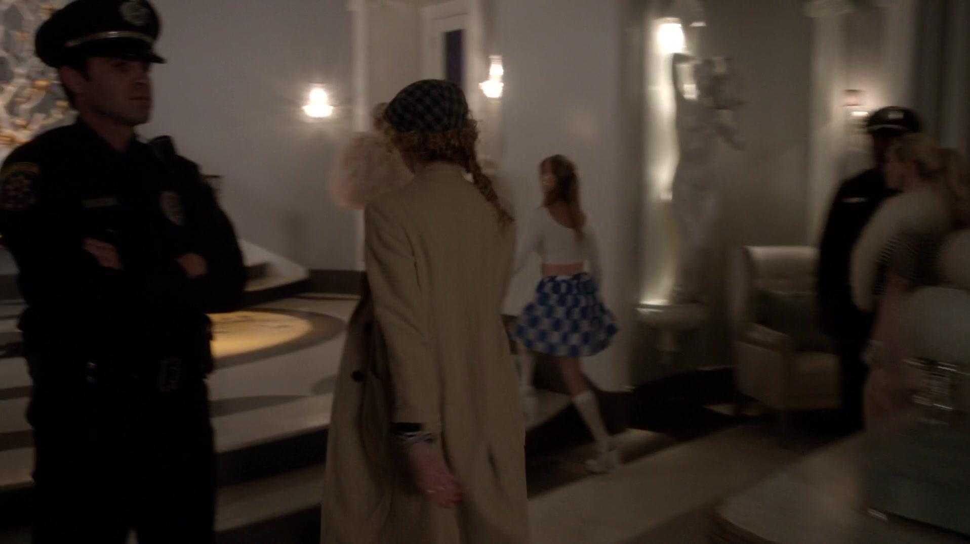 Scream_Queens_2015_S01E04_Haunted_House_6012.jpg Scream_Queens_2015_S01E04_Haunted_House_6012.jpg