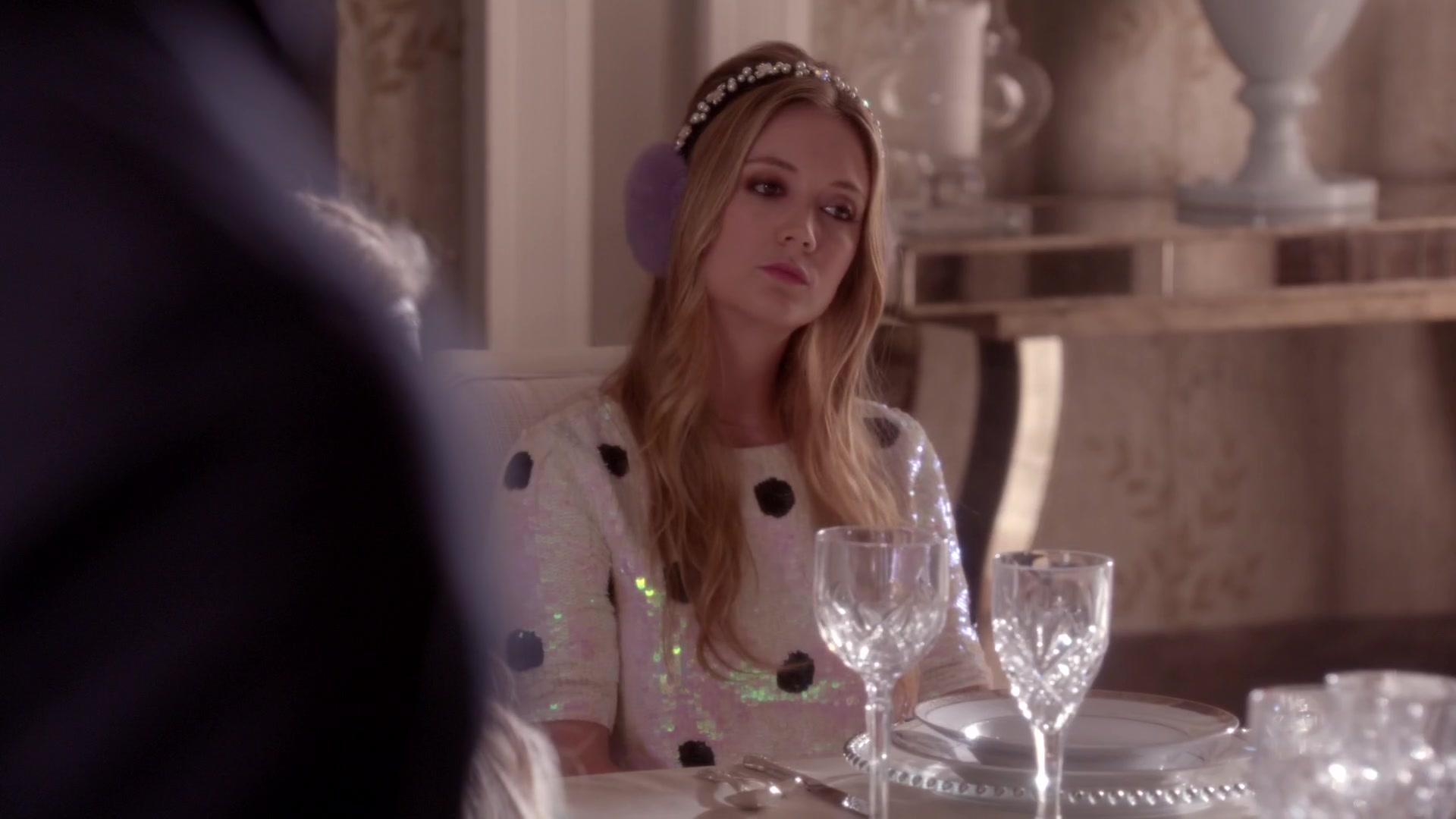 Scream_Queens_2015_S01E05_Pumpkin_Patch_1080p_2365.jpg