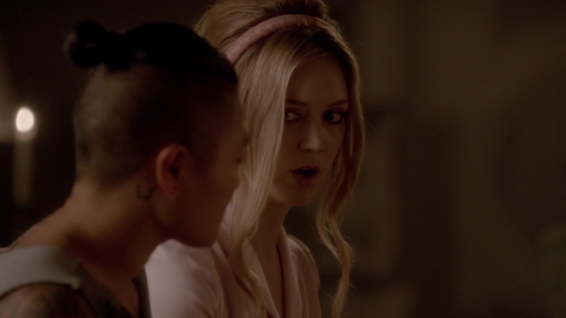 Scream_Queens_2015_S01E06_Seven_Minutes_in_Hell_3080.jpg