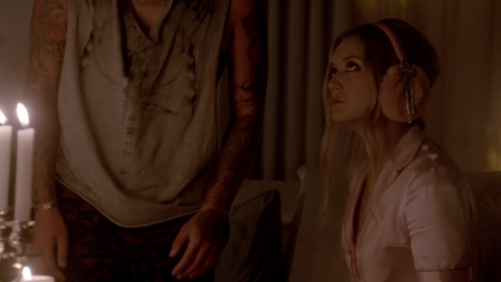 Scream_Queens_2015_S01E06_Seven_Minutes_in_Hell_3153.jpg Scream_Queens_2015_S01E06_Seven_Minutes_in_Hell_3153.jpg