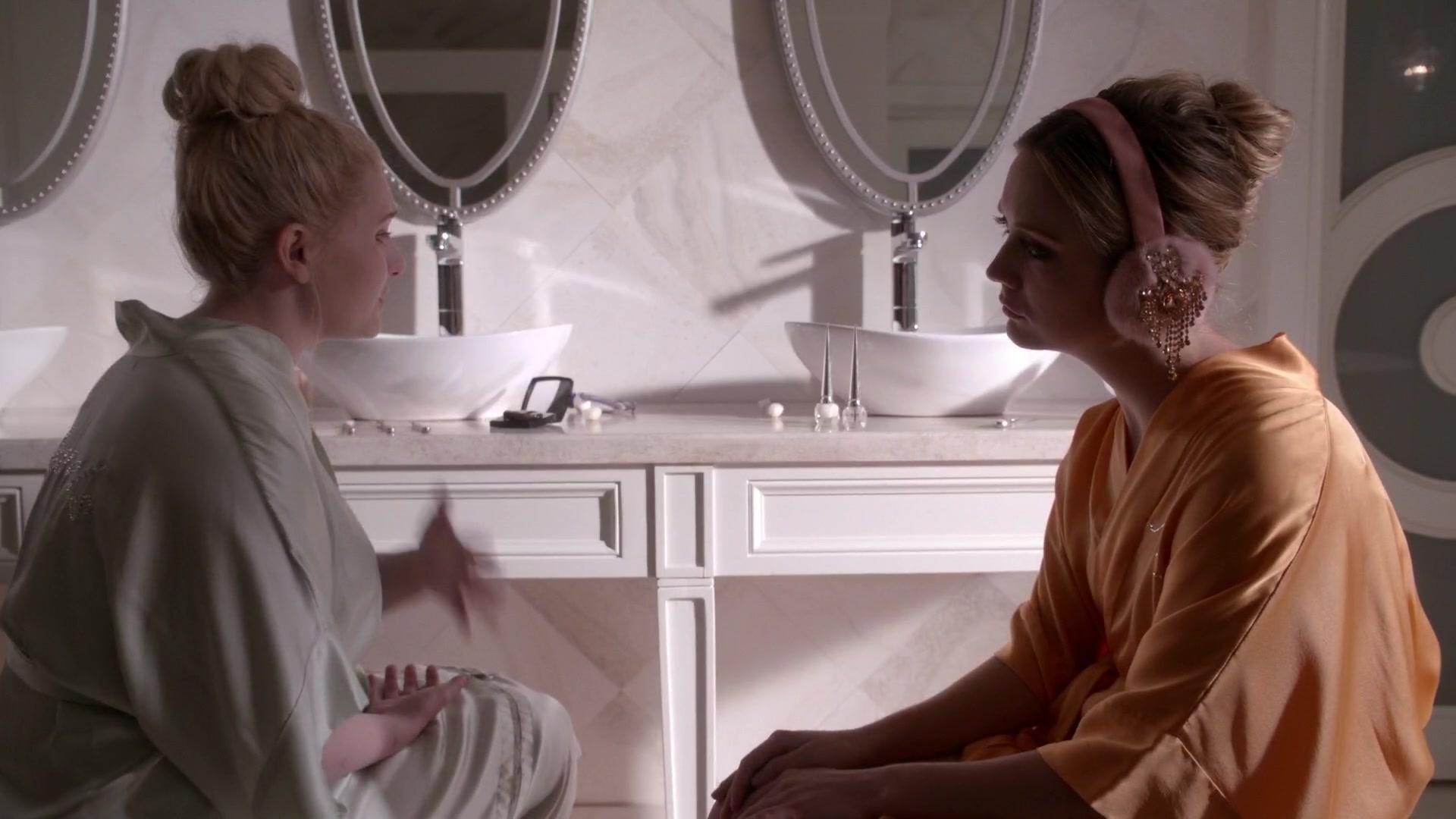 Scream_Queens_2015_S01E06_Seven_Minutes_in_Hell_5736.jpg Scream_Queens_2015_S01E06_Seven_Minutes_in_Hell_5736.jpg