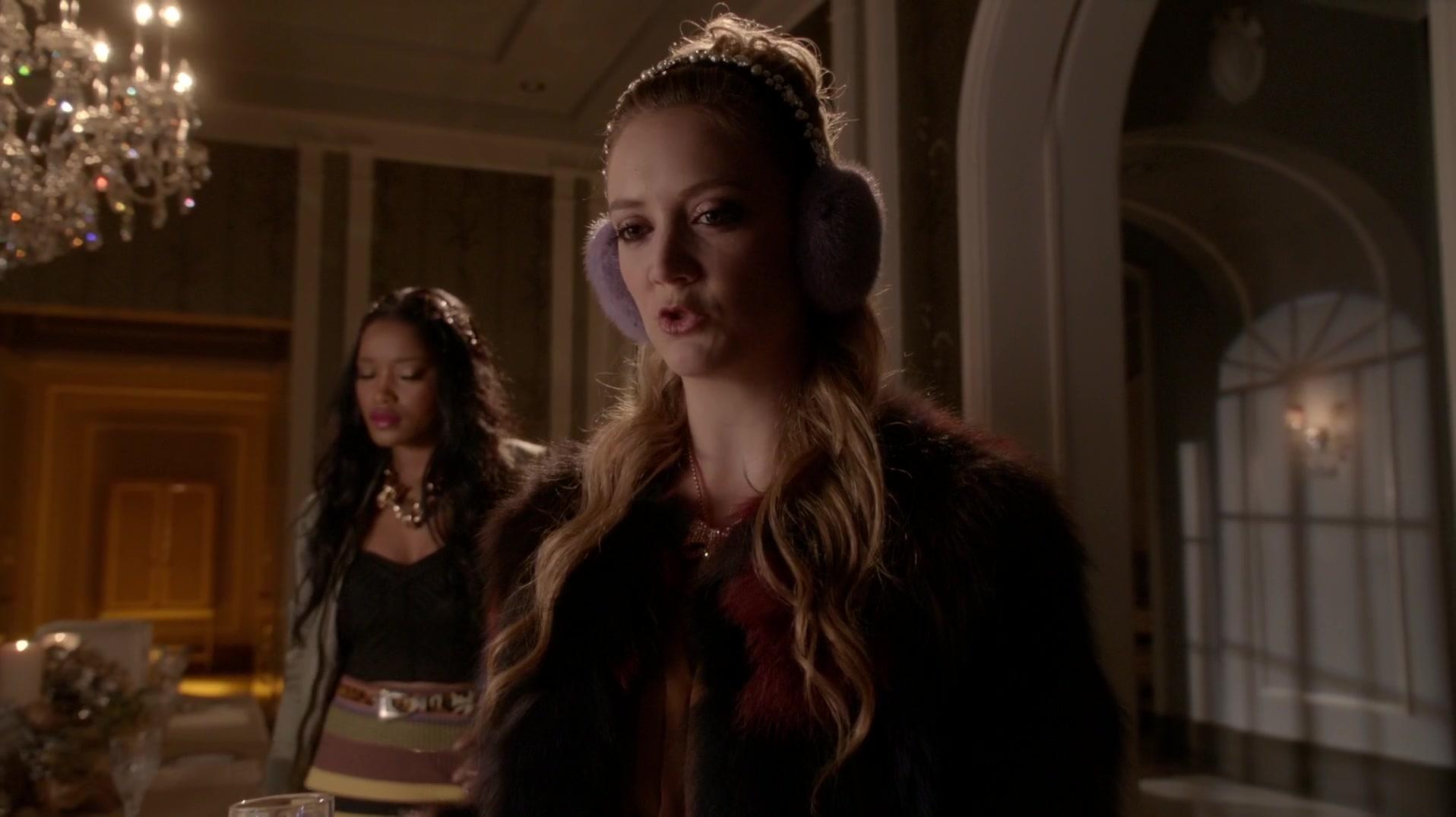 Scream_Queens_2015_S01E10_Thanksgiving_1080p_3600.jpg Scream_Queens_2015_S01E10_Thanksgiving_1080p_3600.jpg