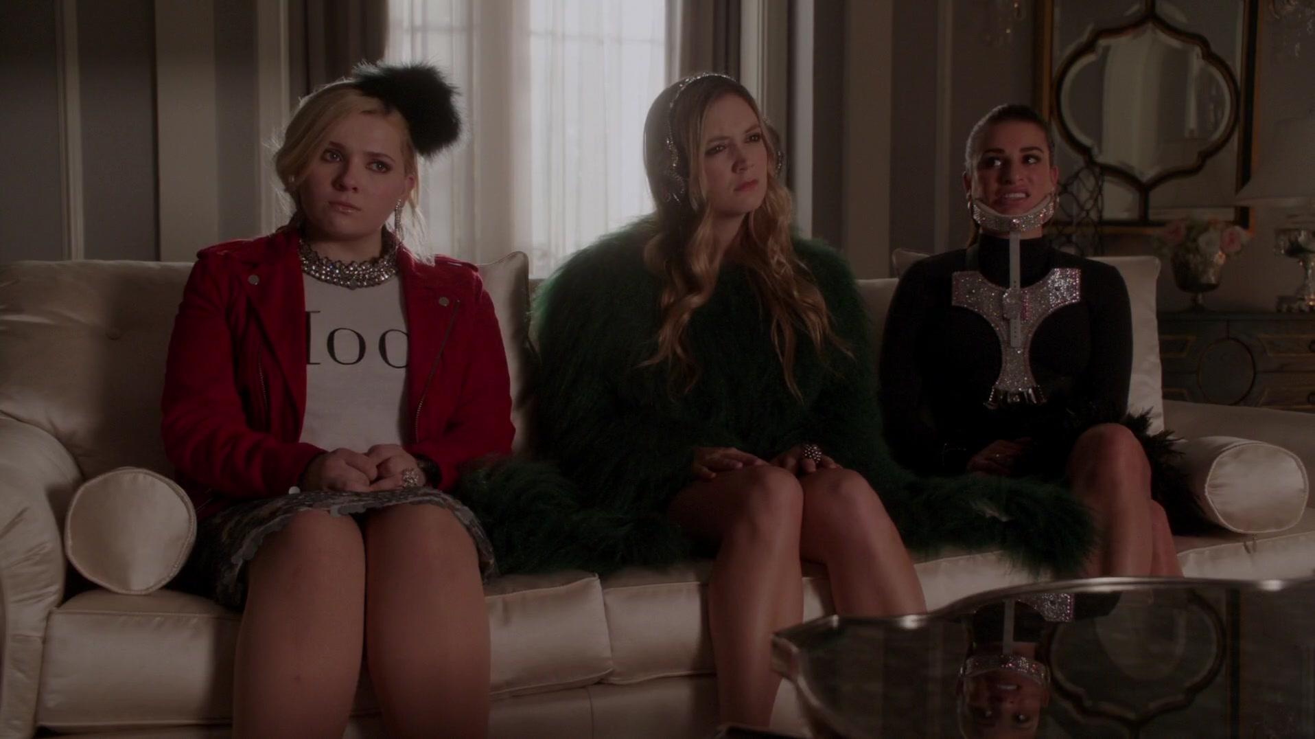 Scream_Queens_2015_S01E11_Black_Friday_1080p__1801.jpg