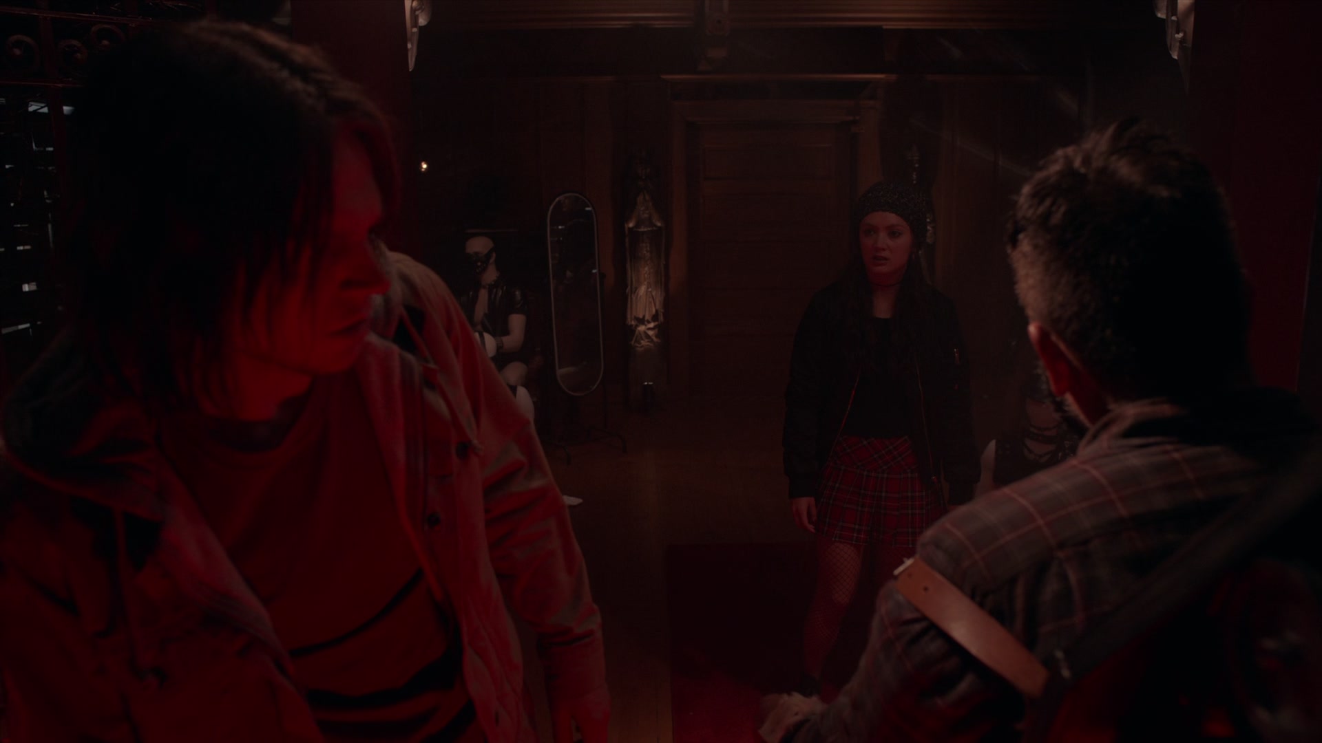 American_Horror_Story_S07_E08_Winter_ofOur_Discontent_1080p2CBluRay_001816.jpg American_Horror_Story_S07_E08_Winter_ofOur_Discontent_1080p2CBluRay_001816.jpg