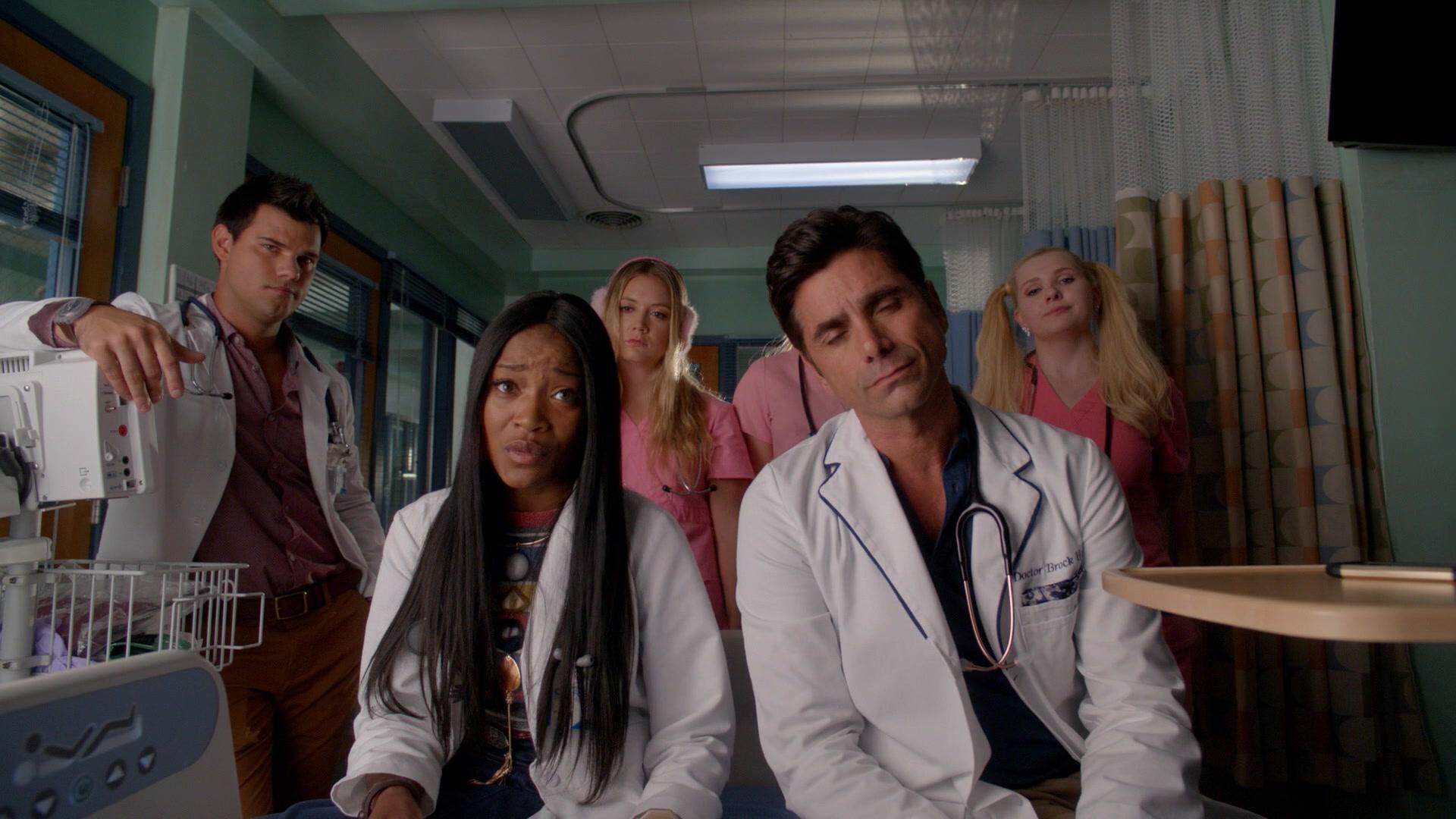 Scream_Queens_2015_S02E01_1080p_003604.jpg