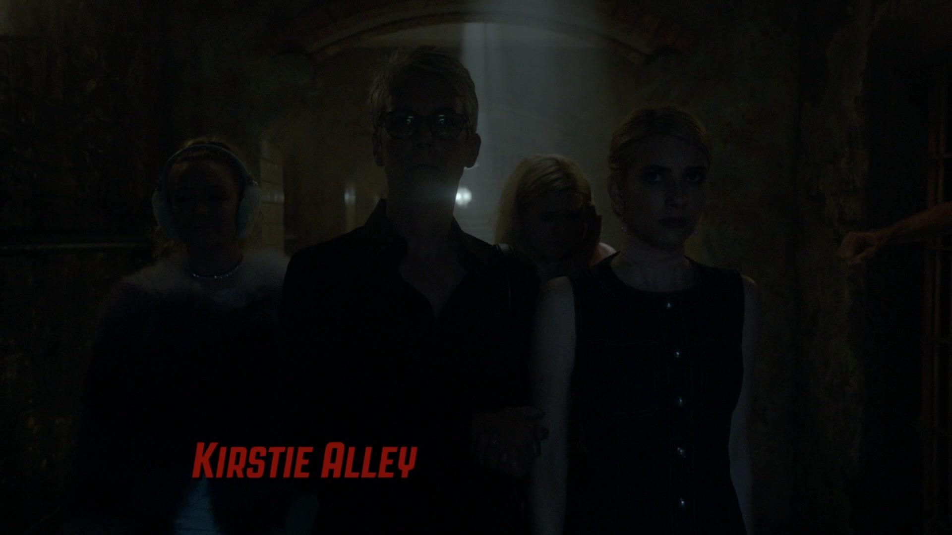 Scream_Queens_2015_S02E03_1080p_000712.jpg