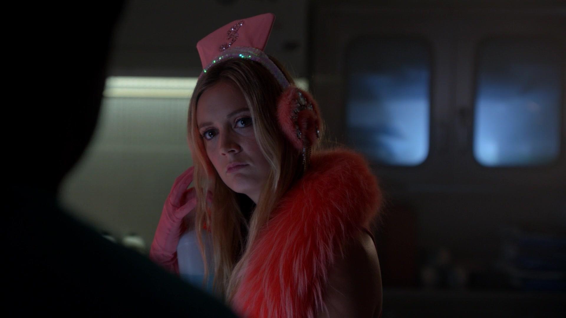 Scream_Queens_2015_S02E03_1080p_002085.jpg Scream_Queens_2015_S02E03_1080p_002085.jpg