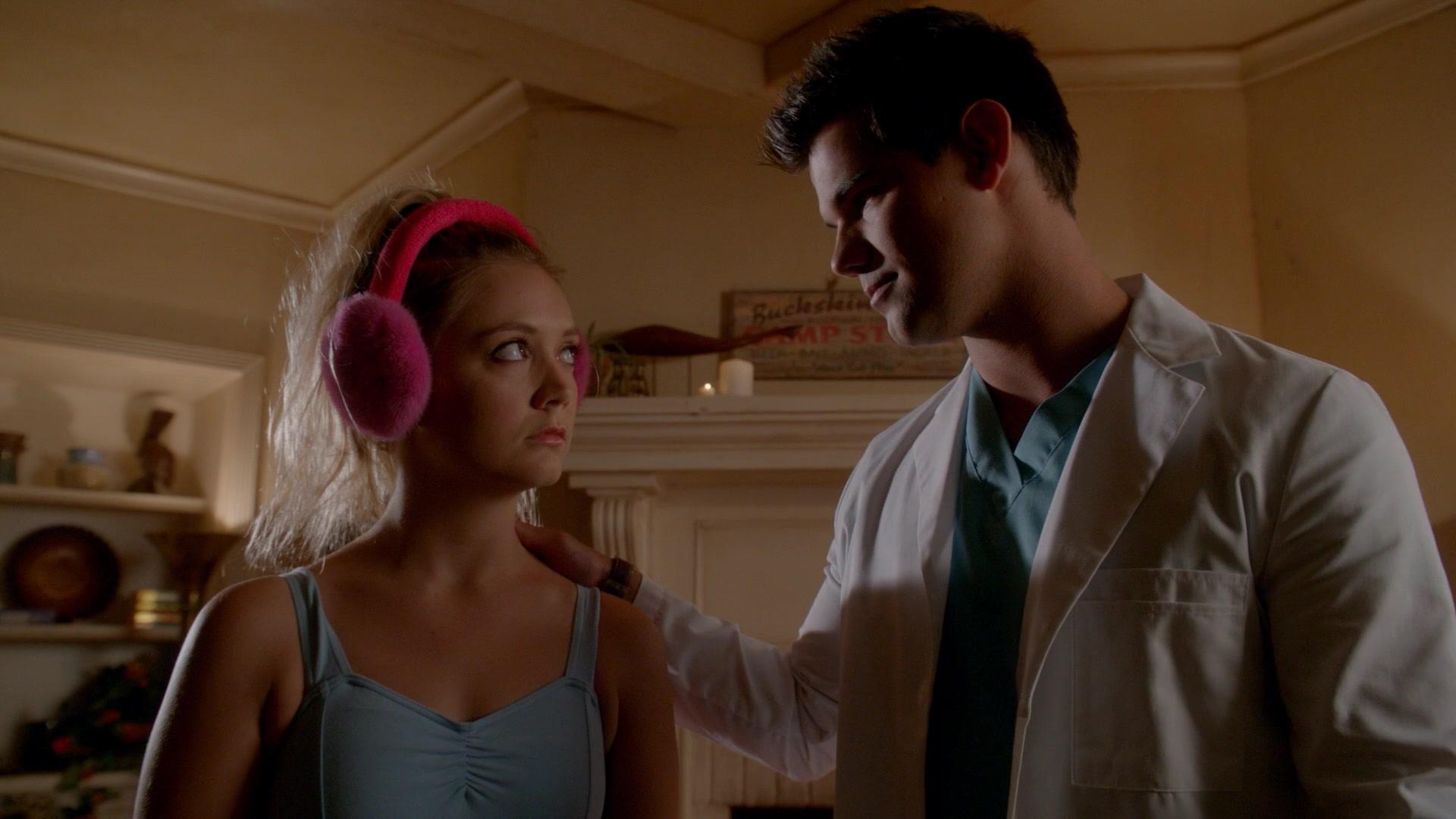 Scream_Queens_2015_S02E03_1080p_003834.jpg