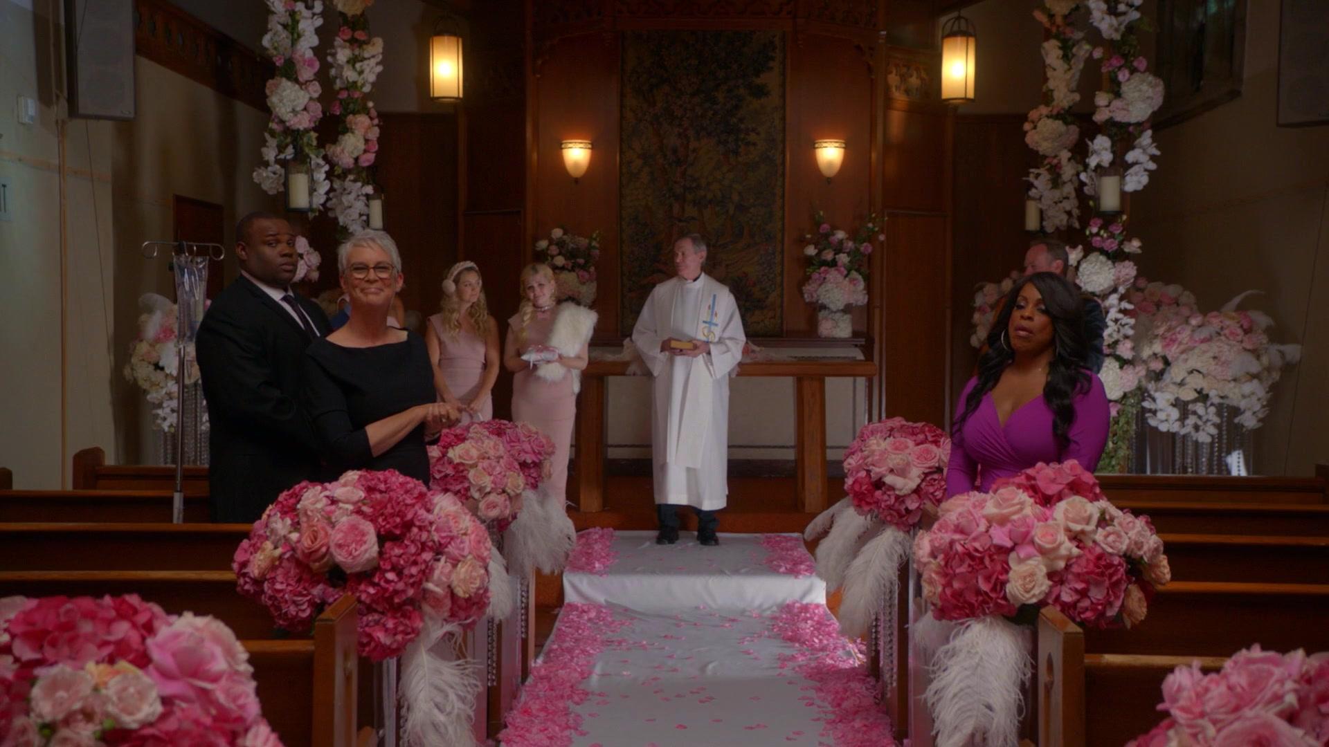 Scream_Queens_2015_S02E03_1080p_005841.jpg