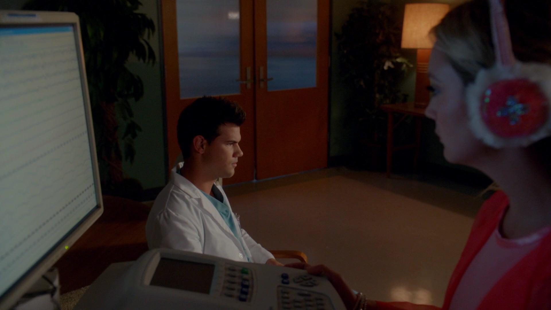 Scream_Queens_2015_S02E07_1080p_001387.jpg Scream_Queens_2015_S02E07_1080p_001387.jpg