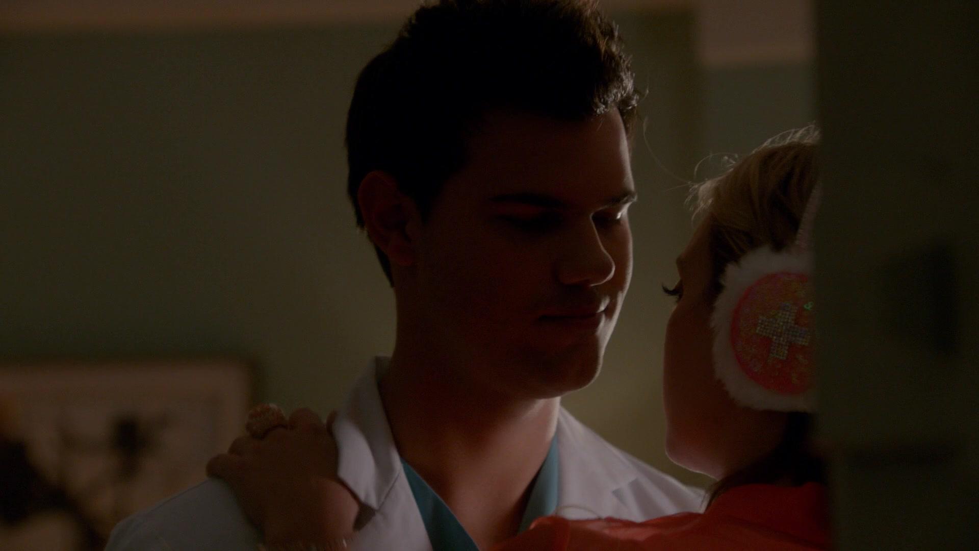 Scream_Queens_2015_S02E07_1080p_001503.jpg